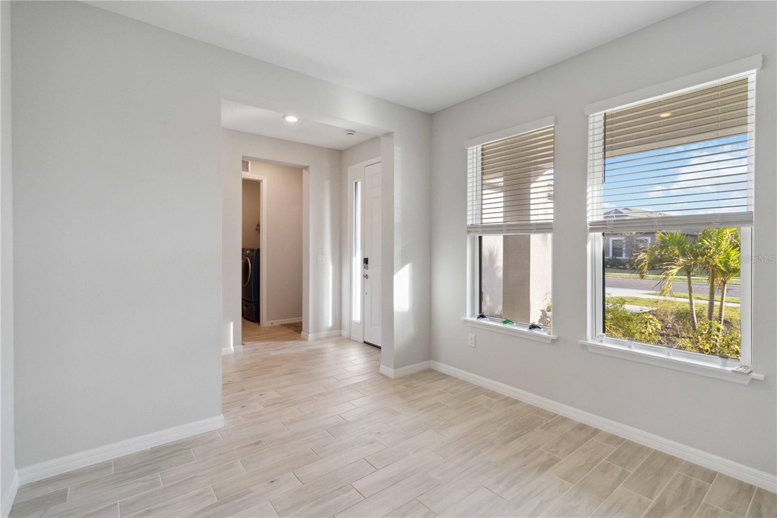 Image 20 of 65 For 5660 Blue Reef Place