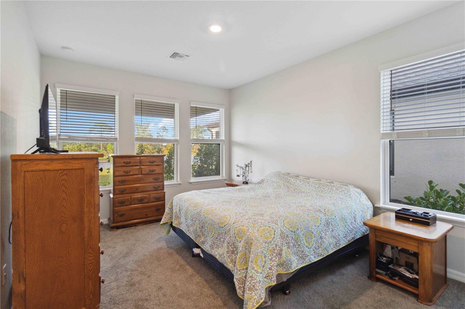 Image 24 of 65 For 5660 Blue Reef Place