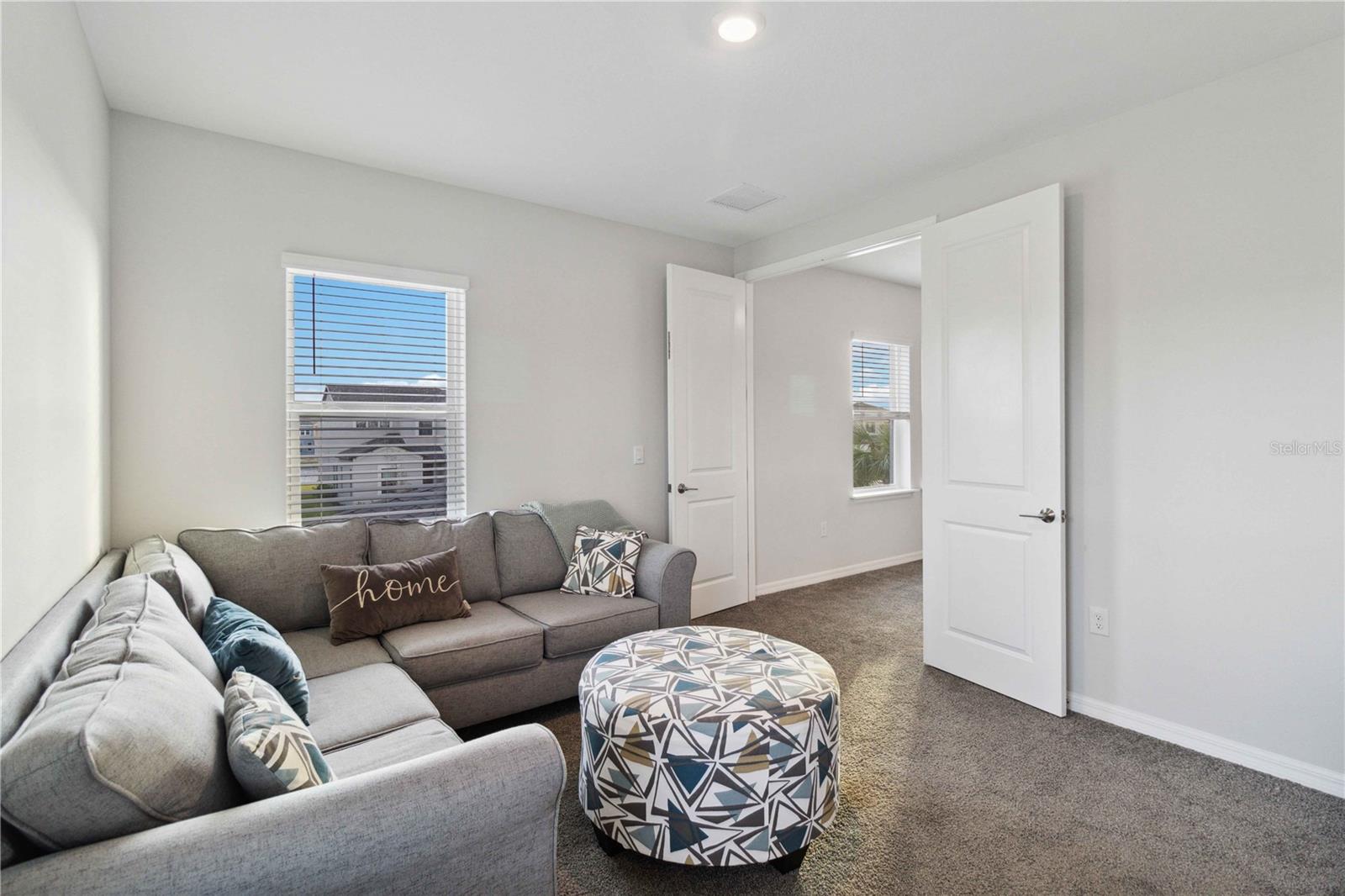 Image 29 of 65 For 5660 Blue Reef Place