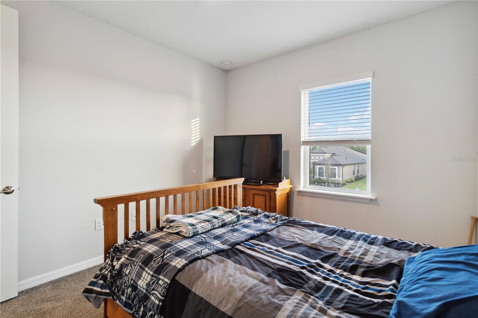 Image 41 of 65 For 5660 Blue Reef Place