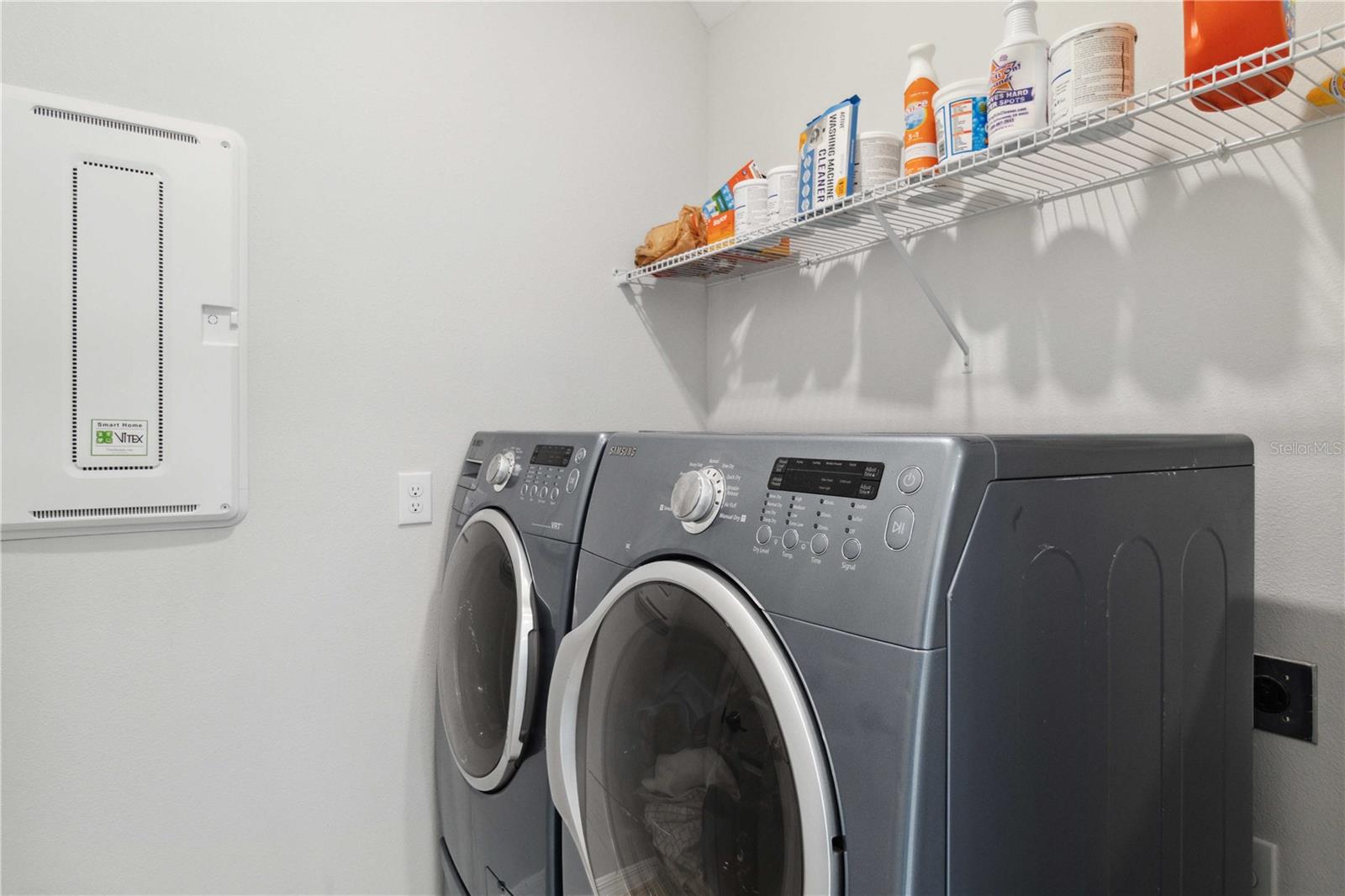 Image 42 of 65 For 5660 Blue Reef Place