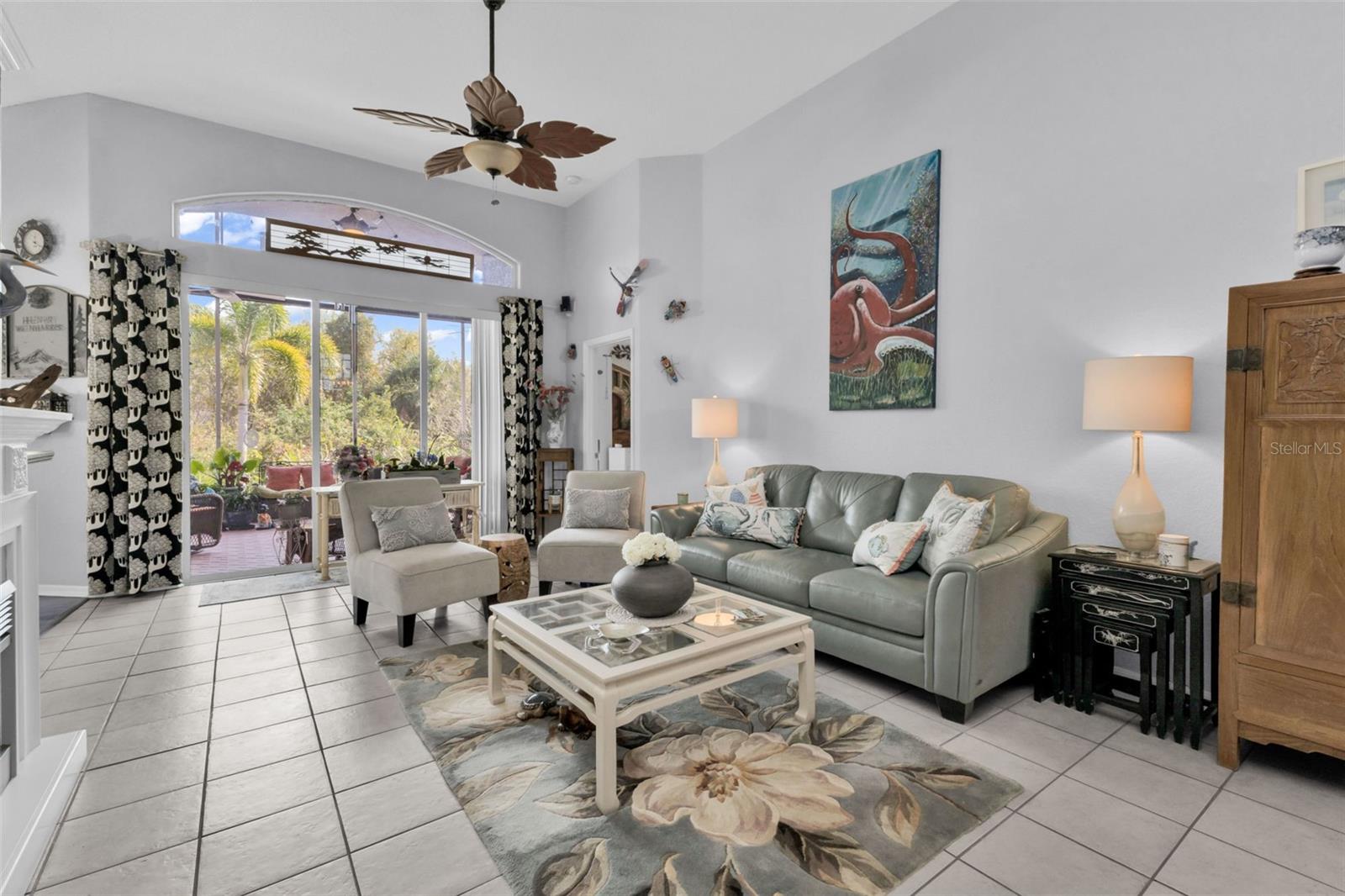 Image 6 of 43 For 1644 Palace Court