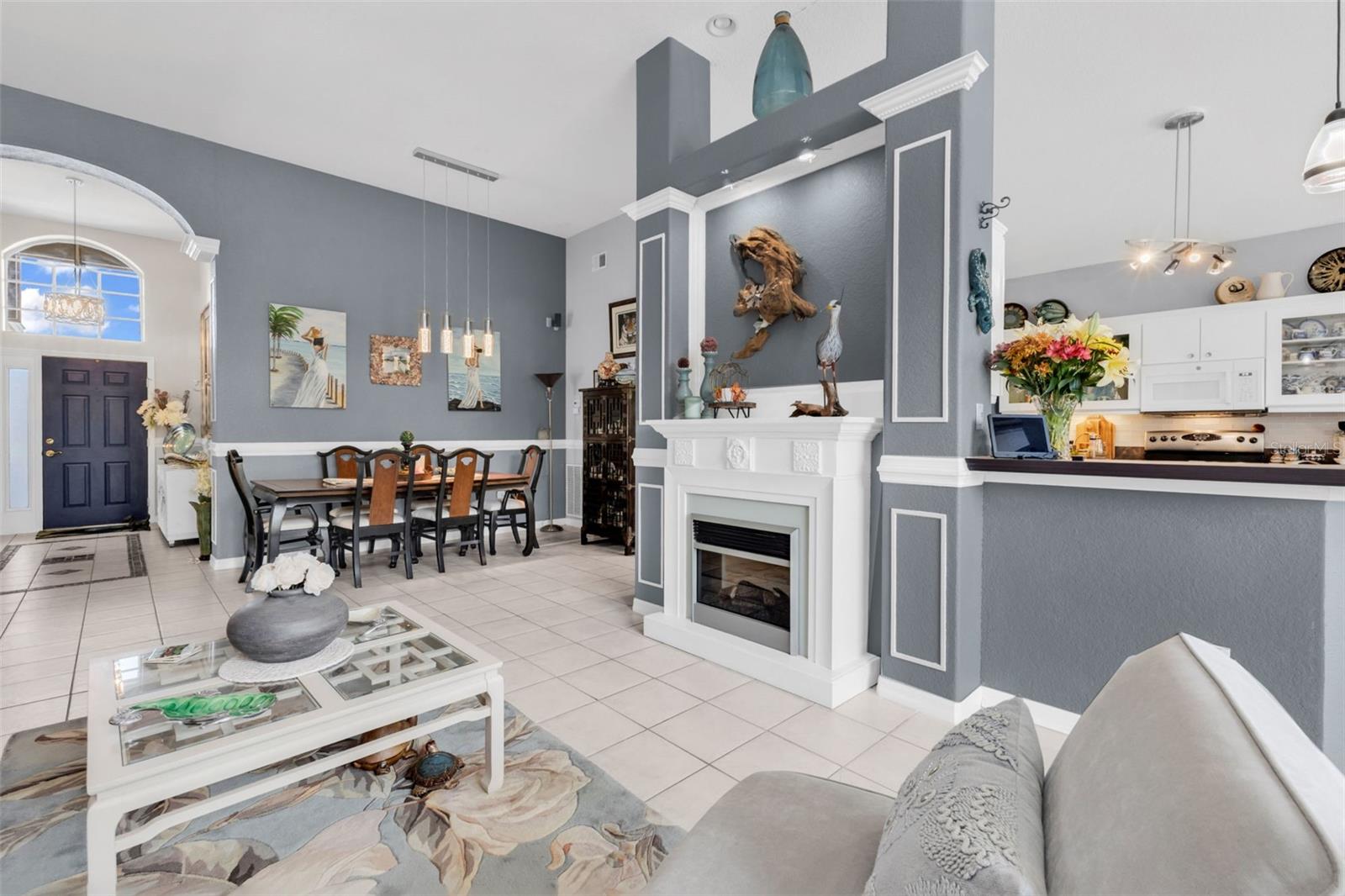 Image 7 of 43 For 1644 Palace Court