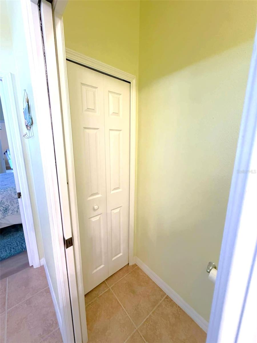 Image 44 of 83 For 2619 Valerian Way