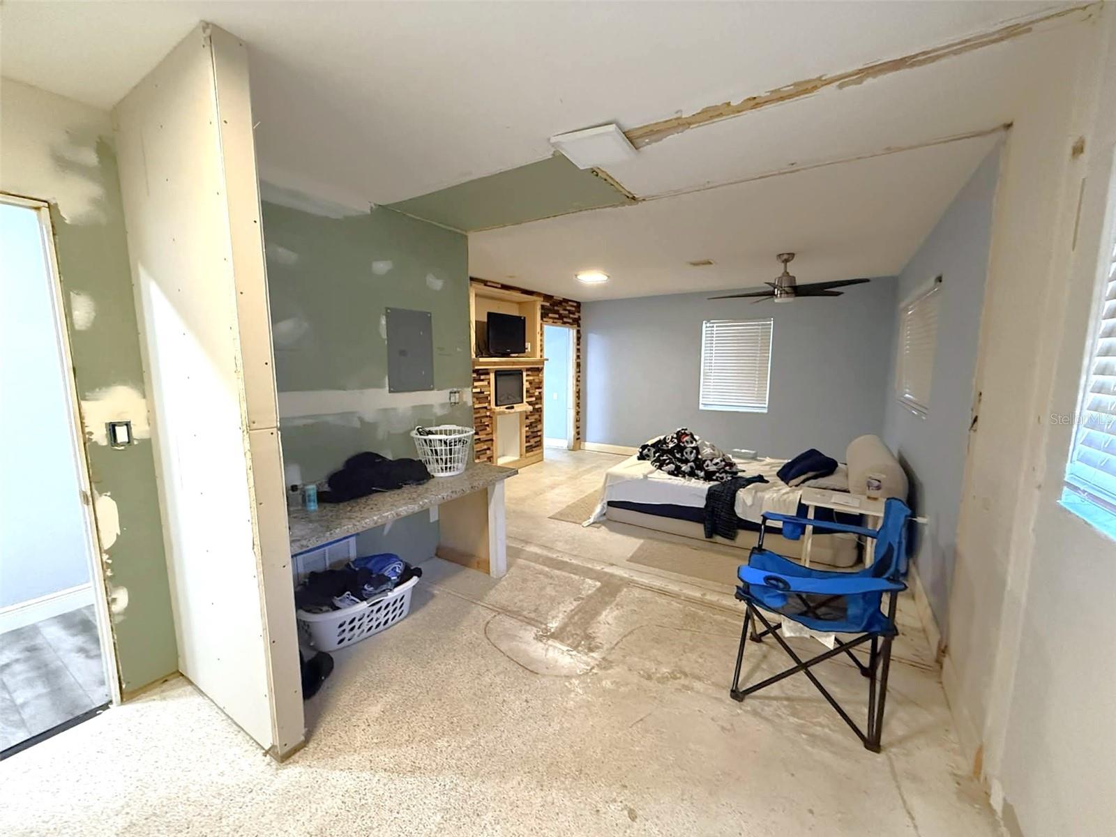 Image 18 of 29 For 22508 Bolanos Court