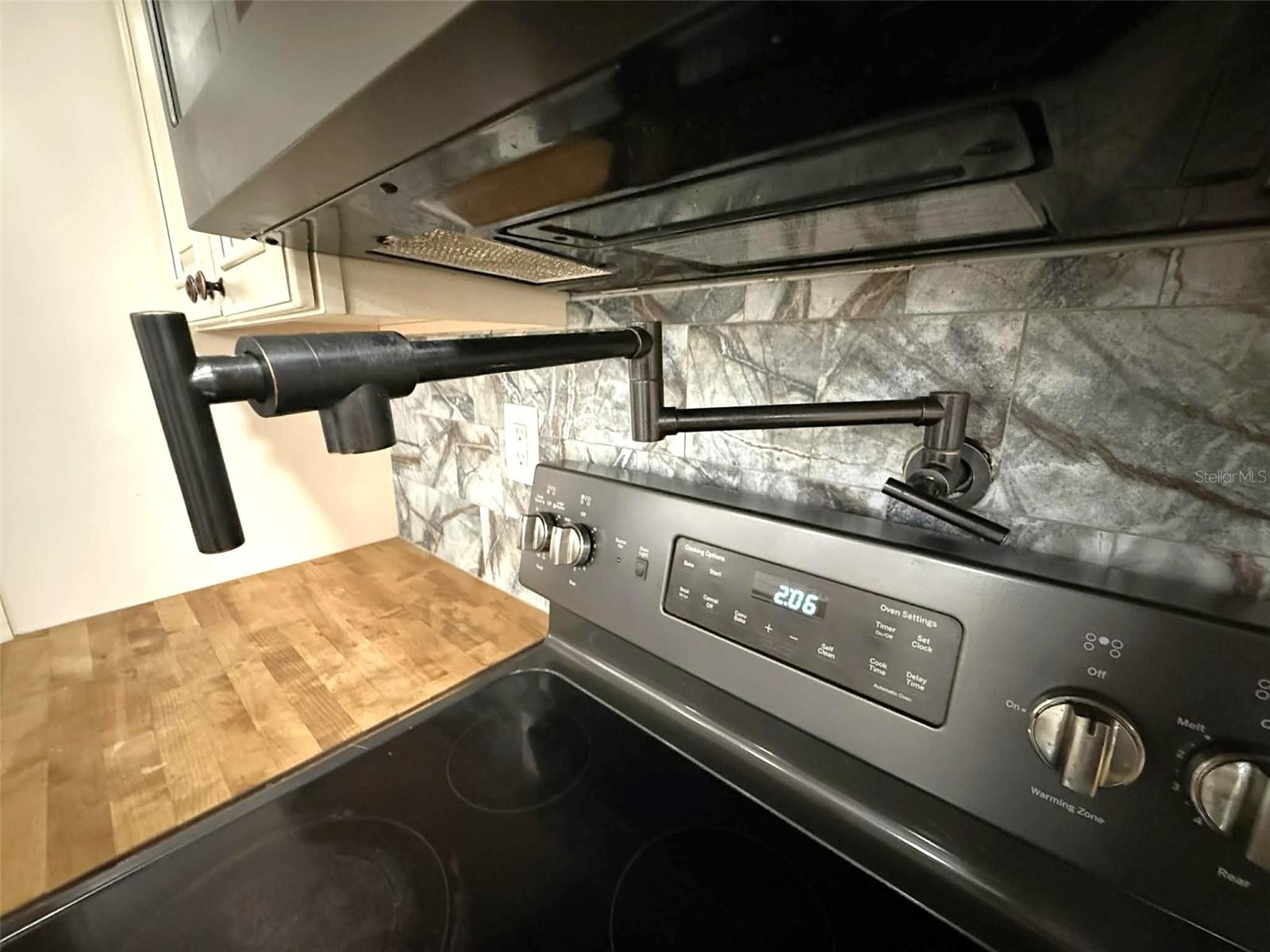 Image 6 of 29 For 22508 Bolanos Court