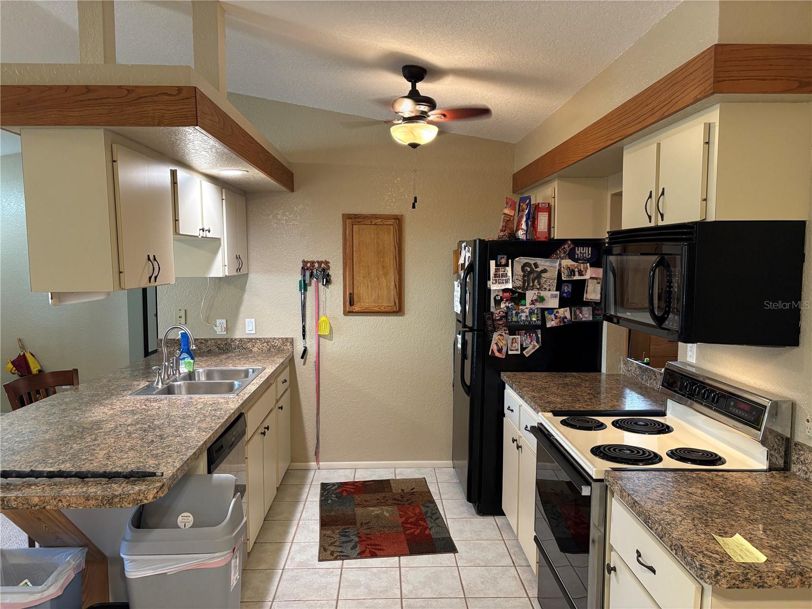 Image 16 of 35 For 2409 Dando Street