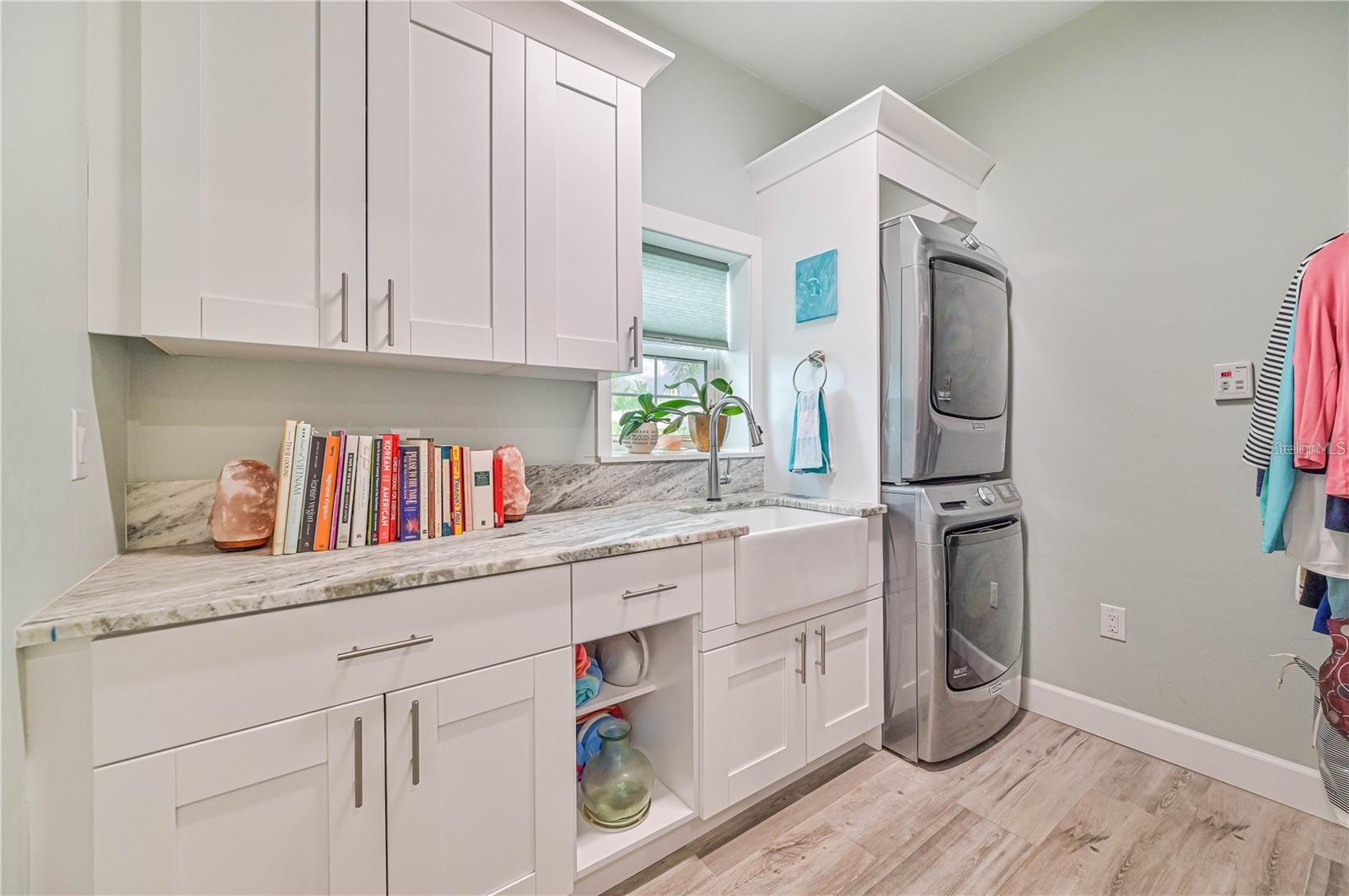 Image 20 of 47 For 8664 Sand Crane Circle