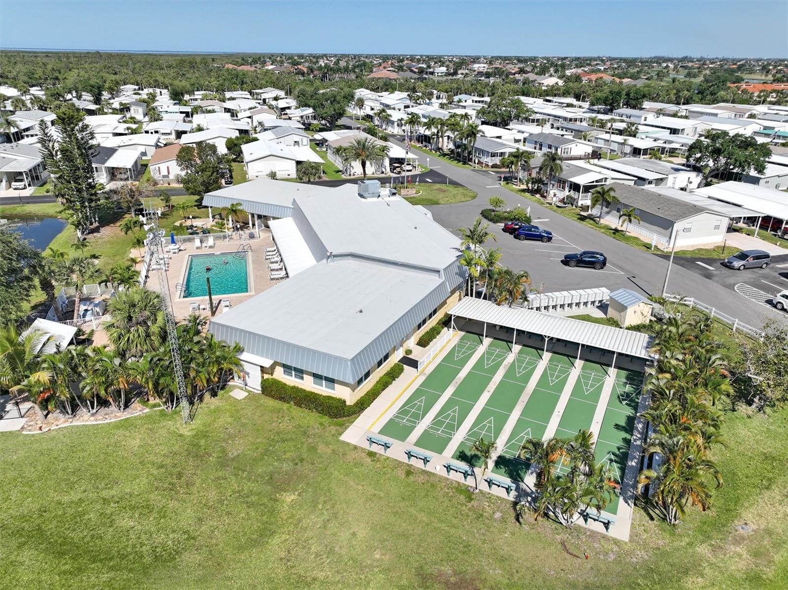 Image 41 of 65 For 10303 Burnt Store Road 93