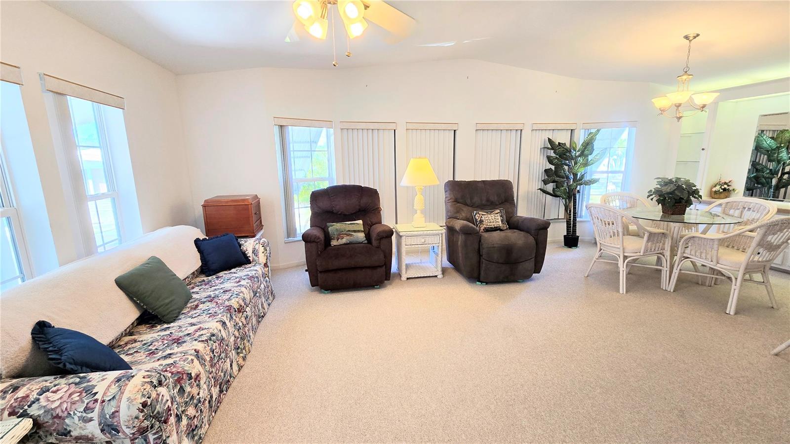 Image 9 of 65 For 10303 Burnt Store Road 93