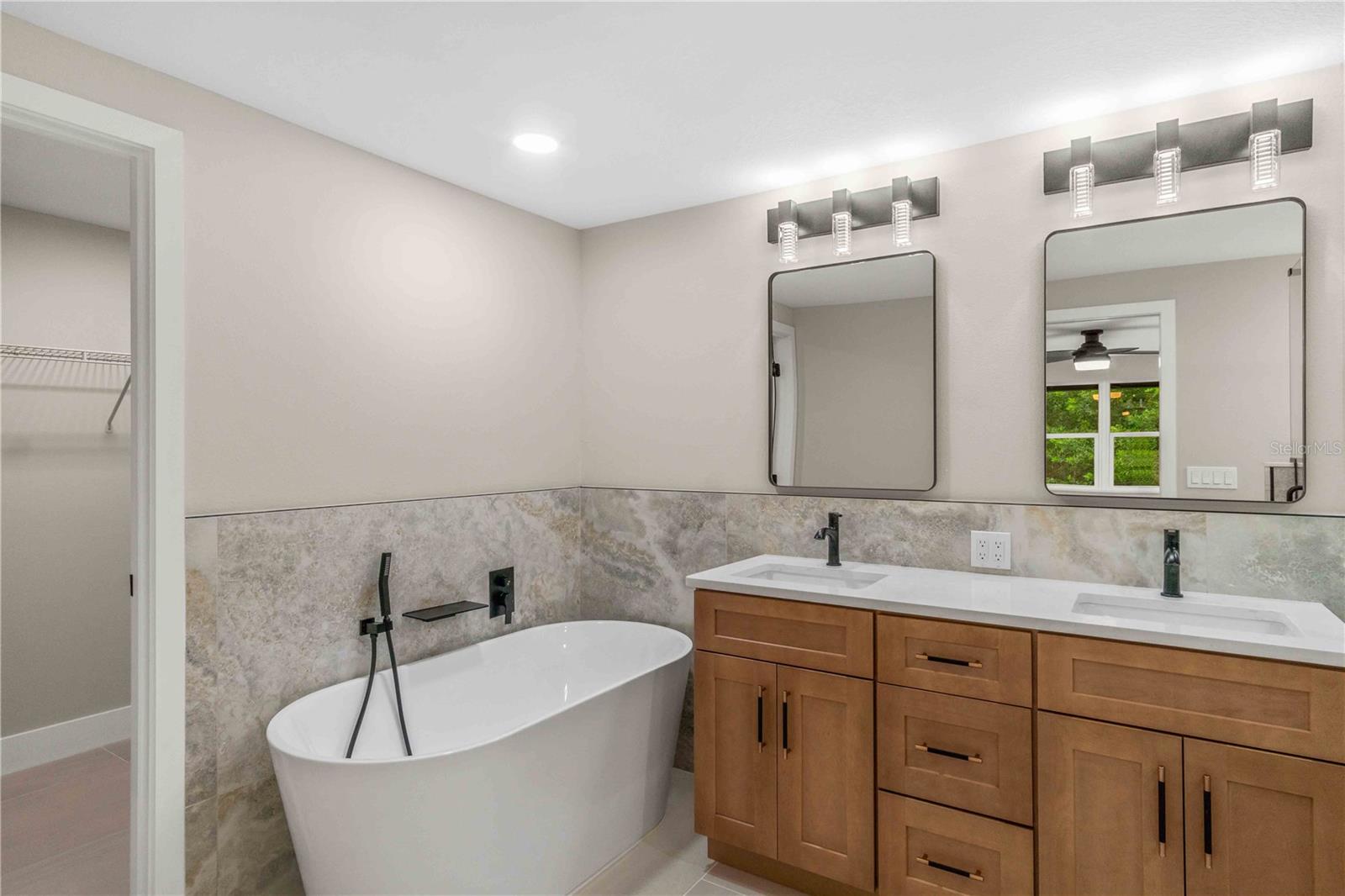 Image 54 of 74 For 3400 Gulfbreeze Lane