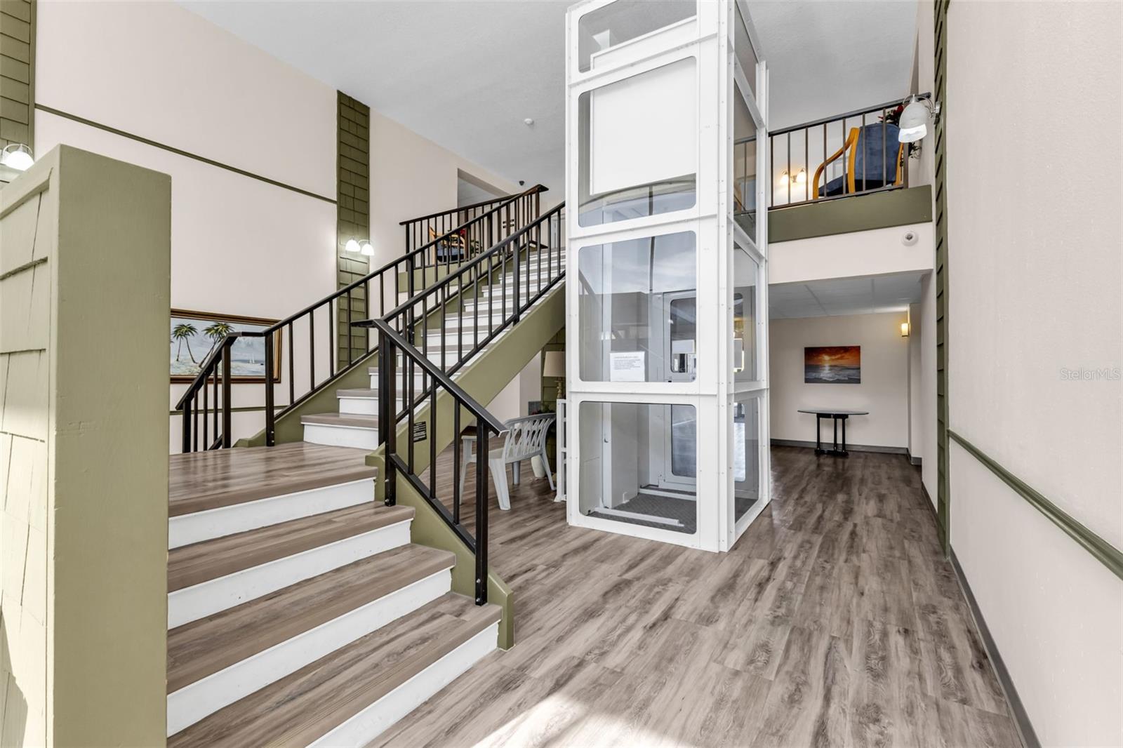 Image 27 of 51 For 21267 Gertrude Avenue 212