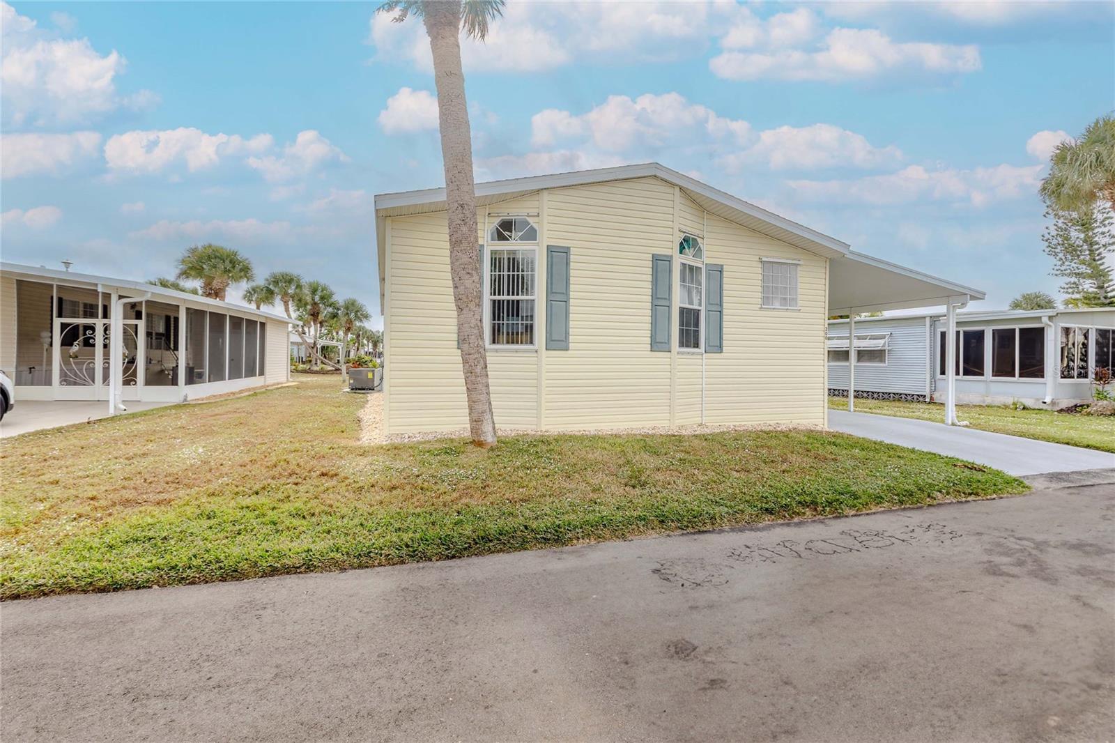 Image 42 of 57 For 2100 Kings Highway 200