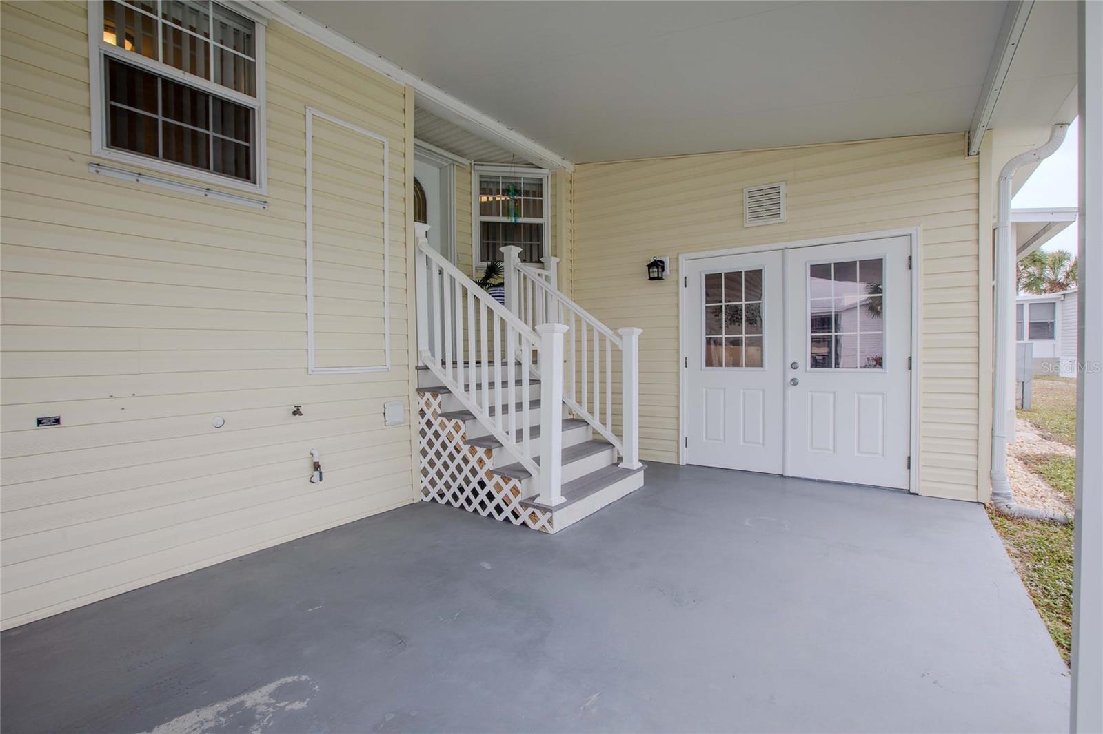 Image 5 of 57 For 2100 Kings Highway 200