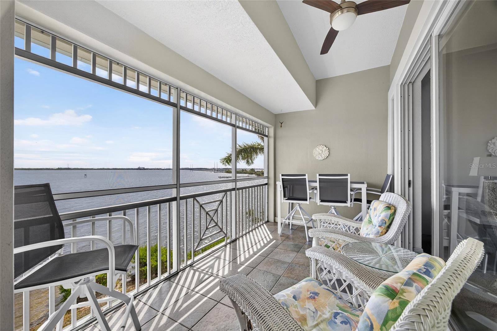 Image 12 of 35 For 5116 Melbourne Street B303