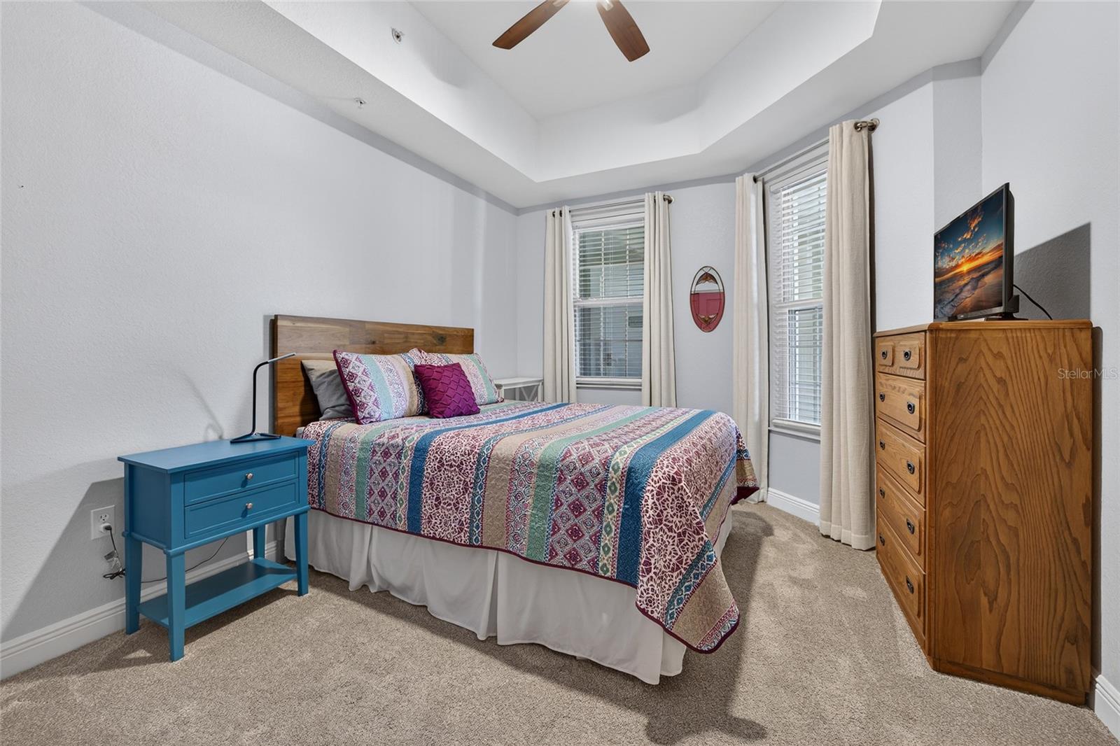 Image 17 of 35 For 5116 Melbourne Street B303