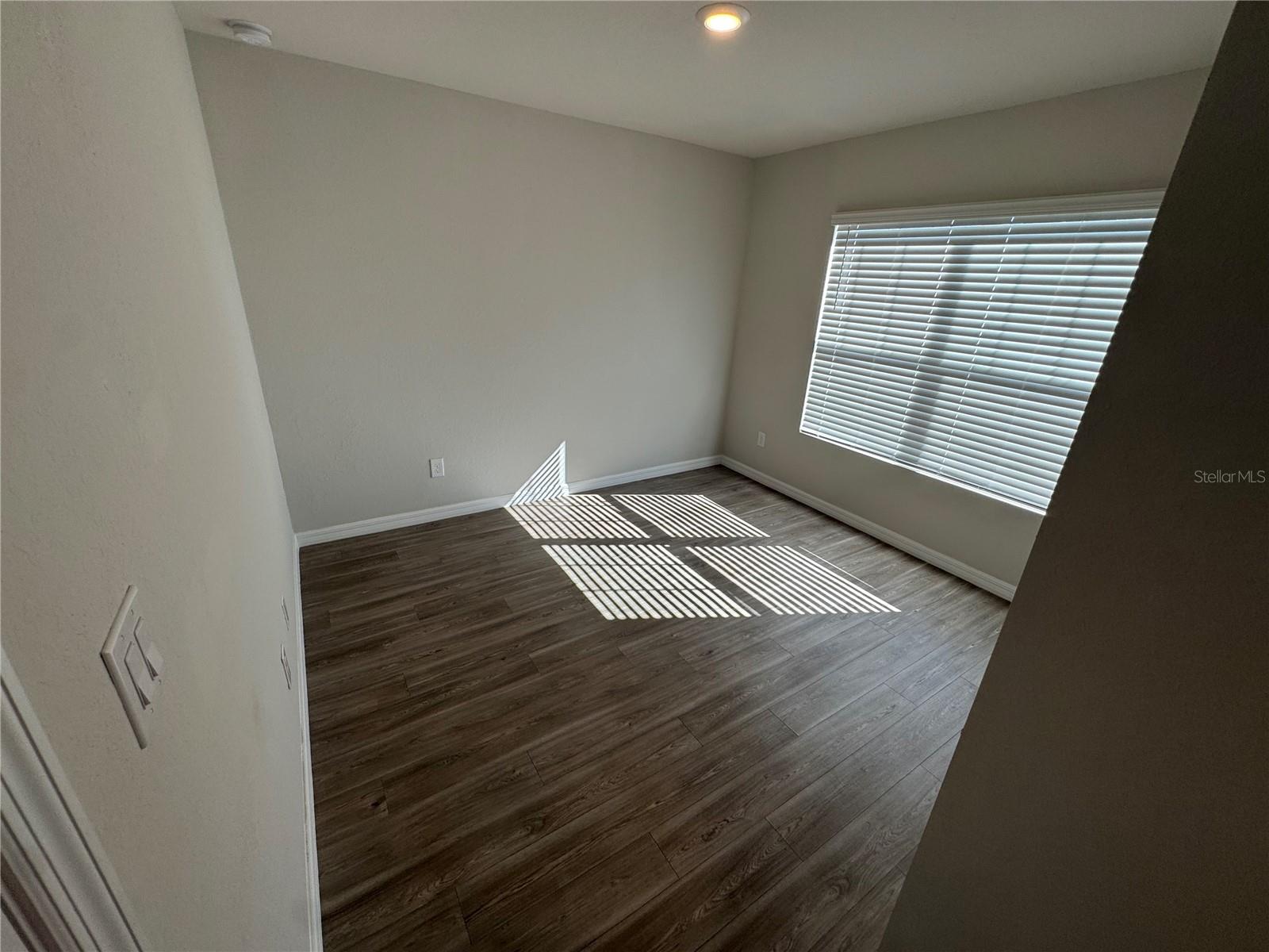 Image 7 of 13 For 12206 Van Loon Avenue