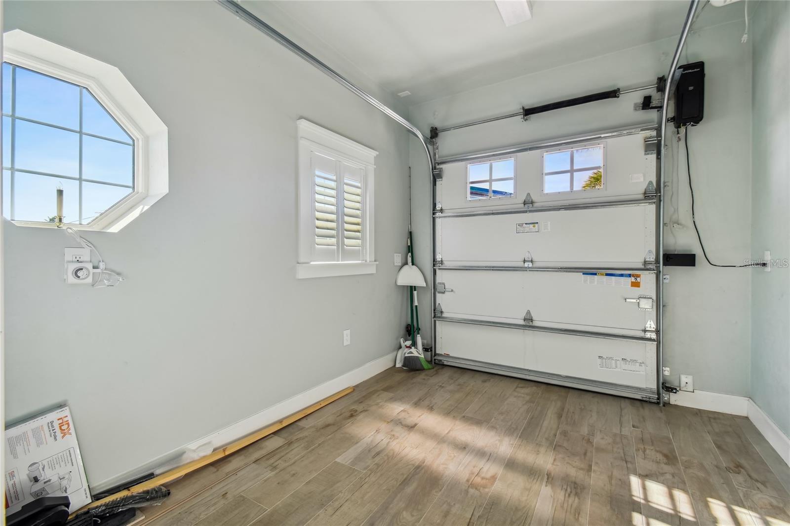 Image 30 of 60 For 8275 Sand Crane Circle