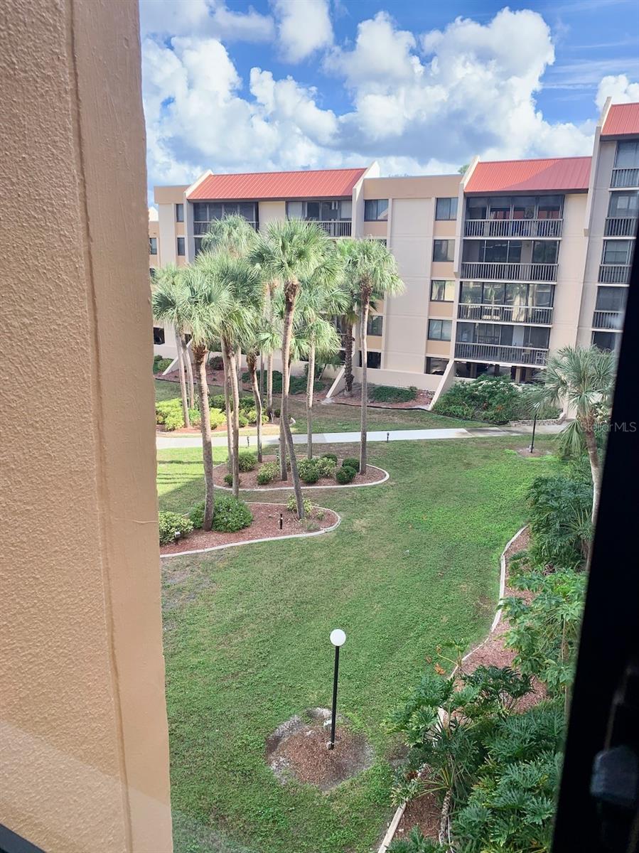 Image 20 of 24 For 3006 Caring Way 417