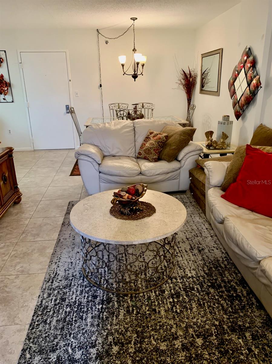 Image 5 of 24 For 3006 Caring Way 417