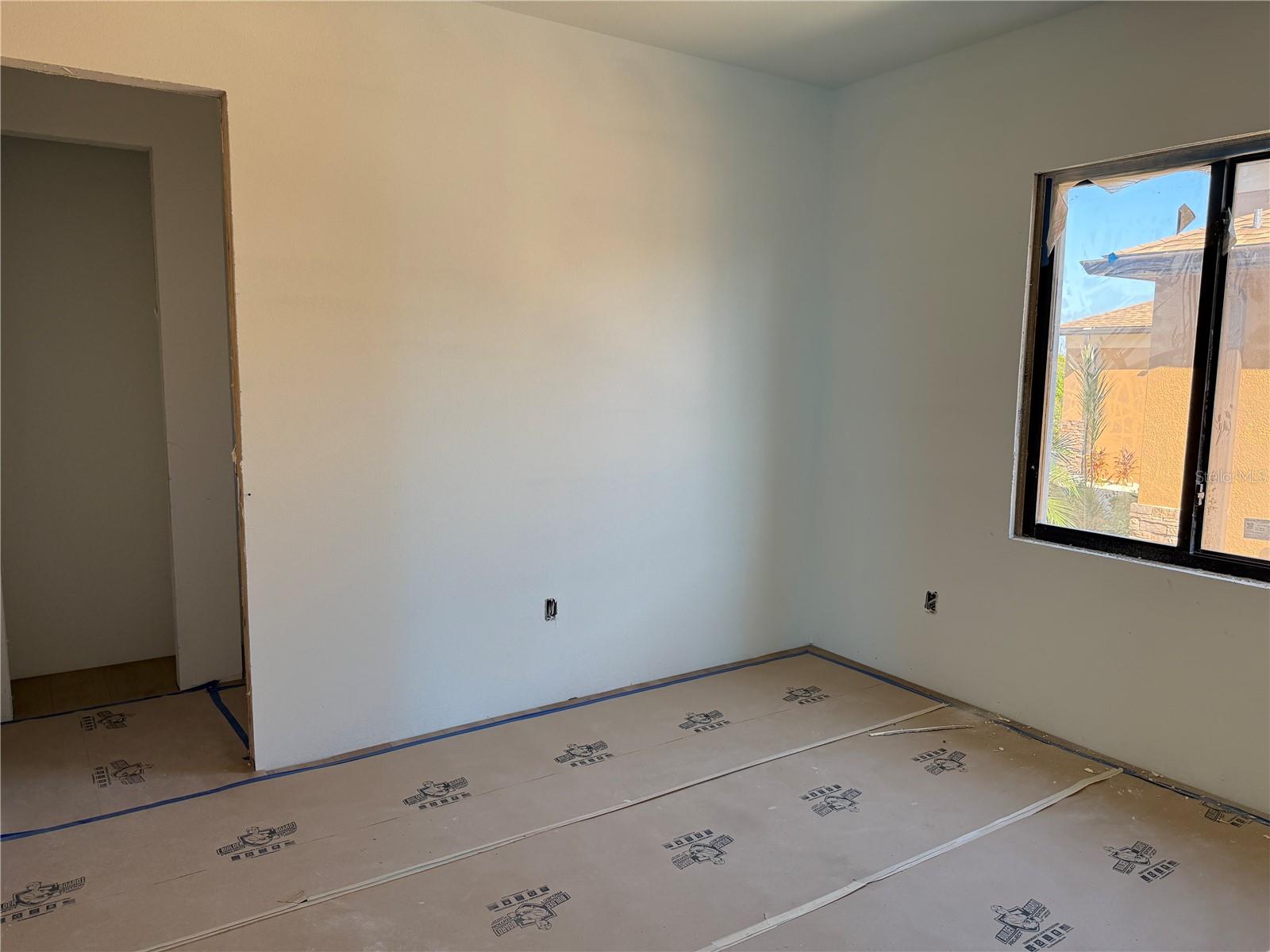 Image 10 of 17 For 15212 Aquarius Circle