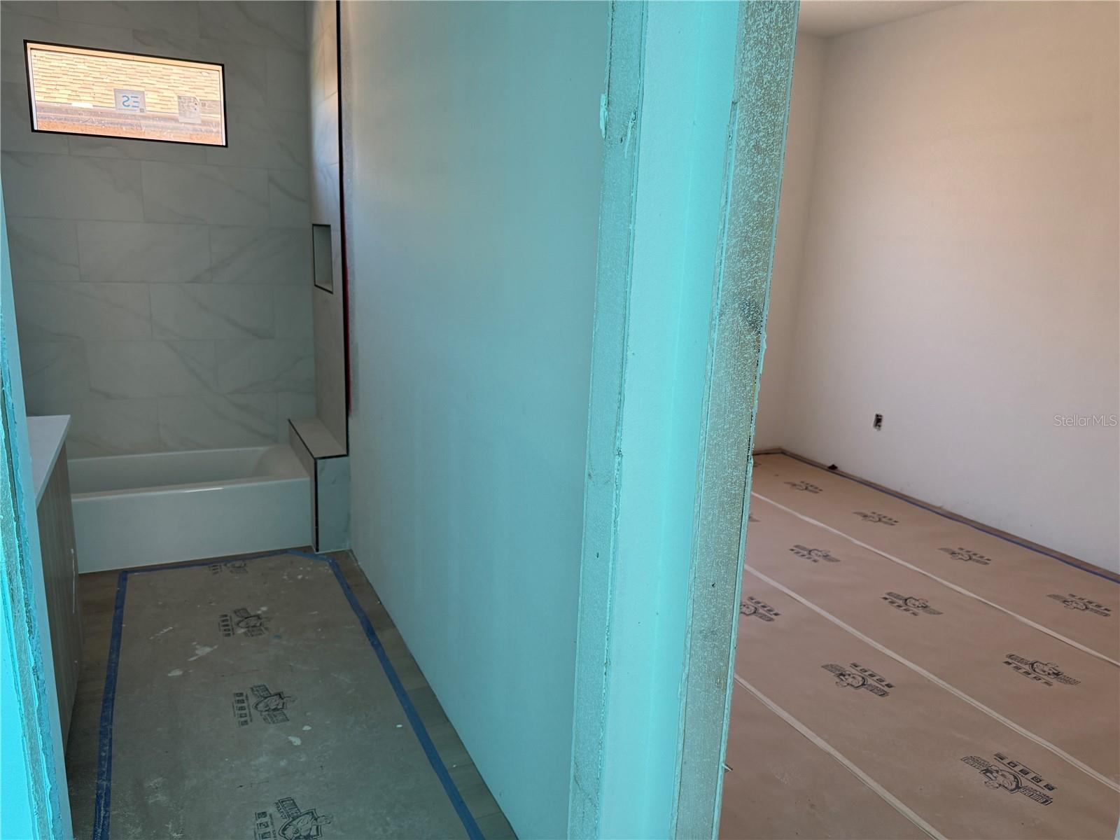 Image 15 of 17 For 15212 Aquarius Circle