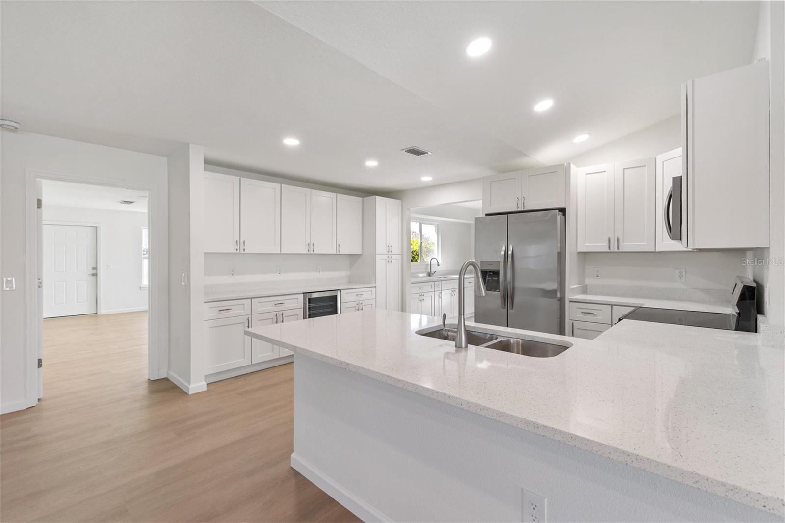 Image 13 of 39 For 11041 174th Loop