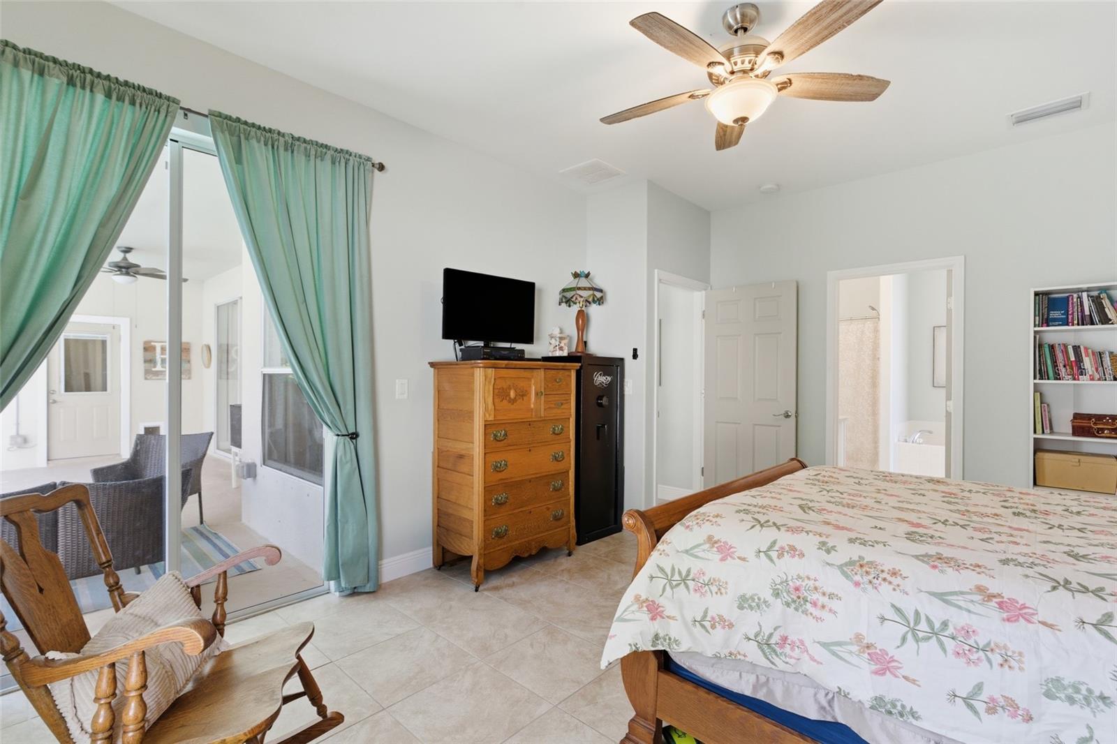 Image 27 of 44 For 2412 Nature Pointe Loop