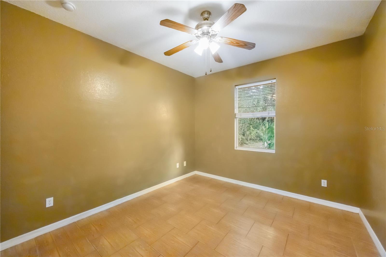 Image 16 of 28 For 8421 Norbert Avenue