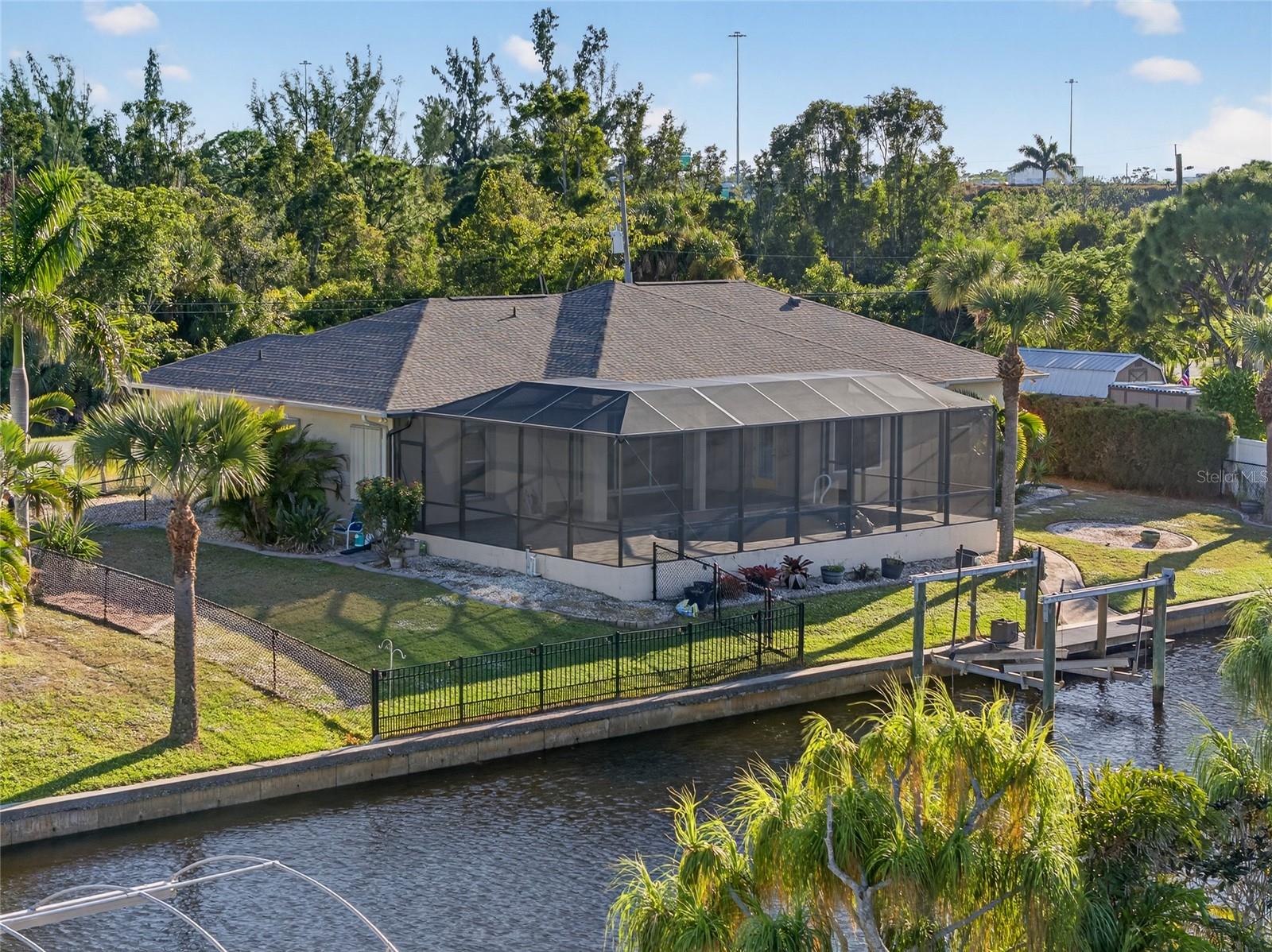 Image 31 of 37 For 2911 Riverside Drive