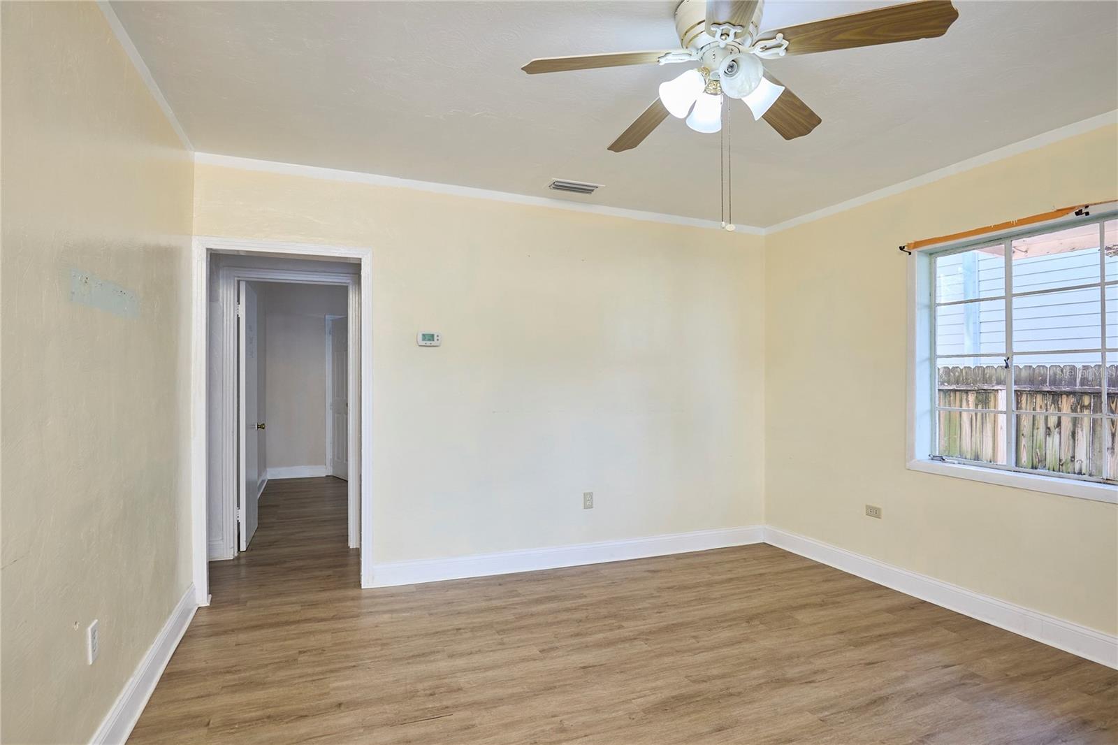 Image 14 of 30 For 214 Elm Street