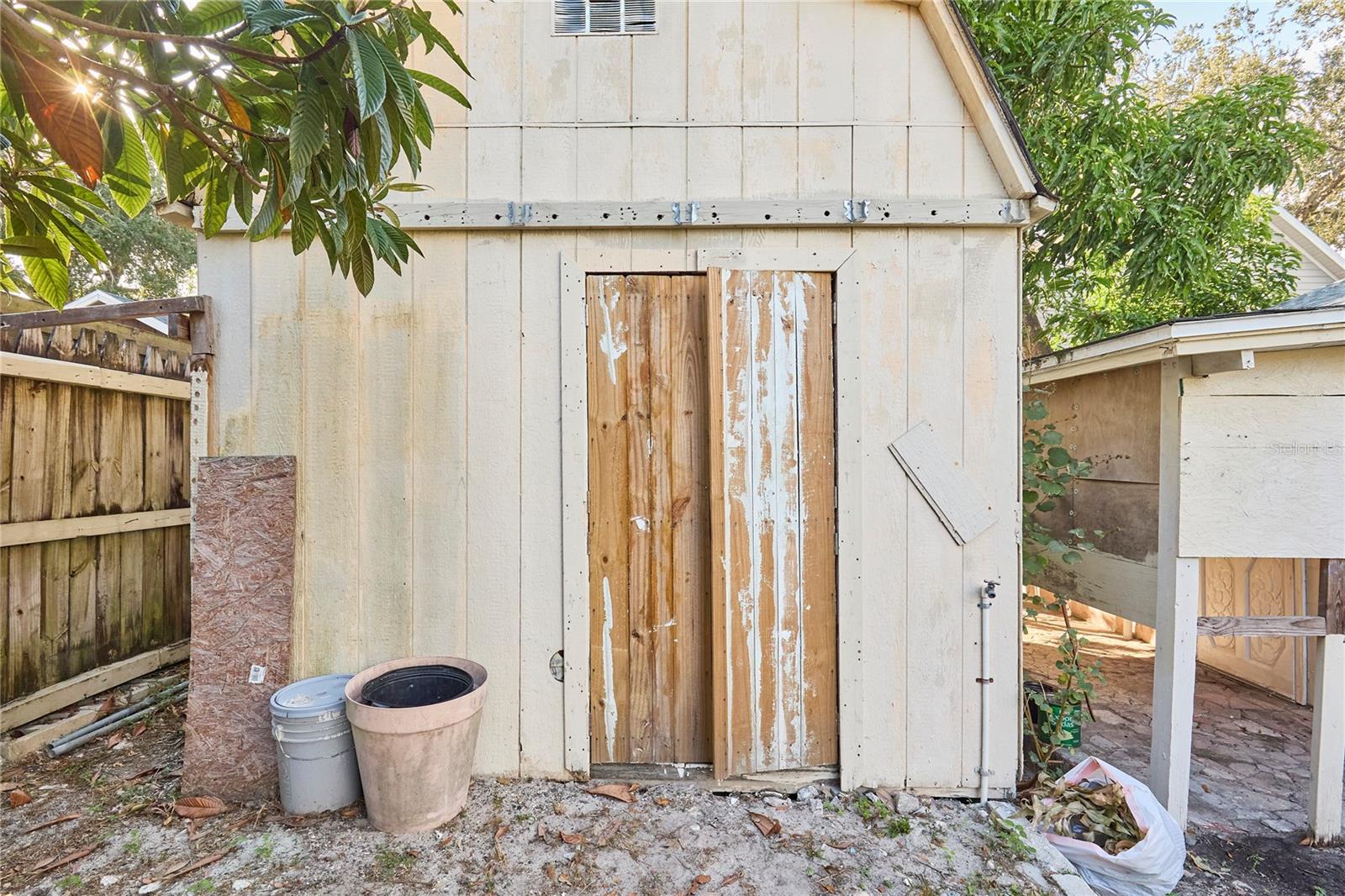 Image 25 of 30 For 214 Elm Street