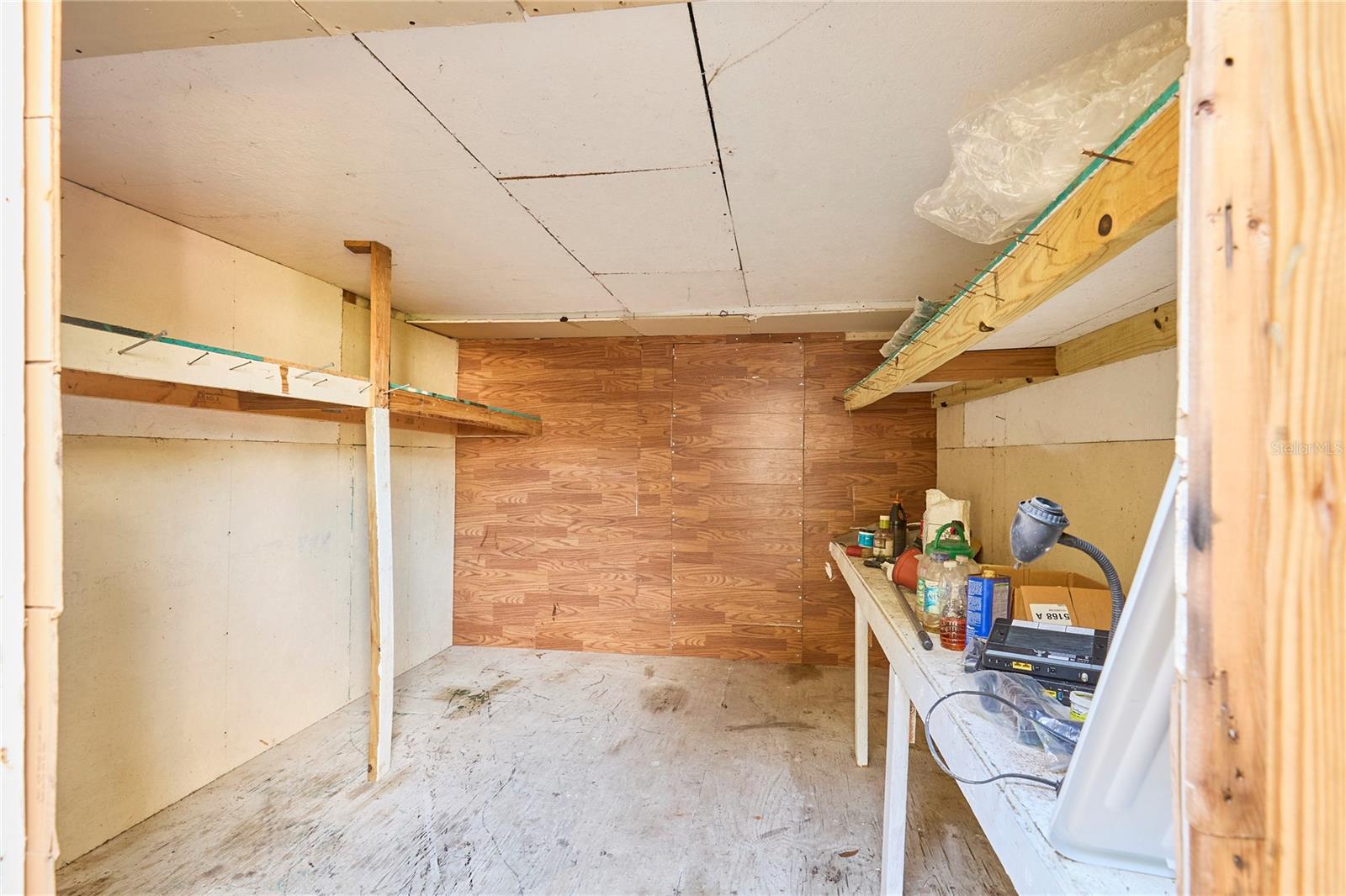 Image 26 of 30 For 214 Elm Street