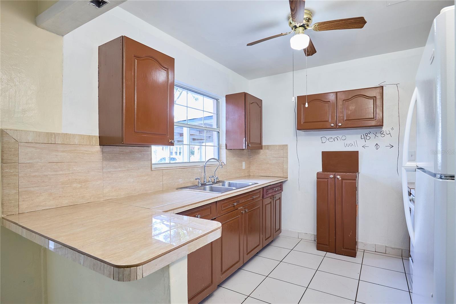 Image 9 of 30 For 214 Elm Street