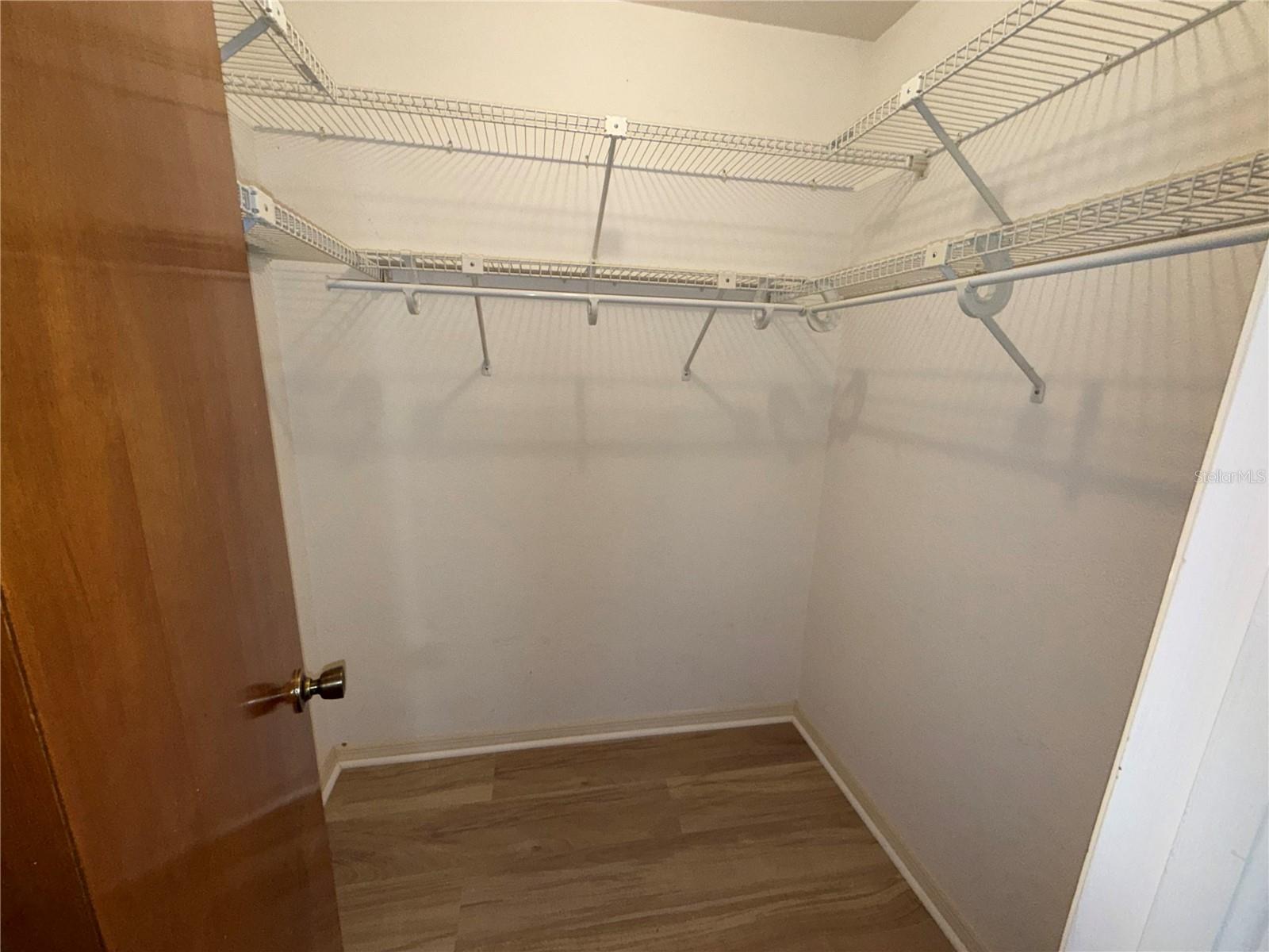 Image 16 of 29 For 21466 Sheldon Avenue