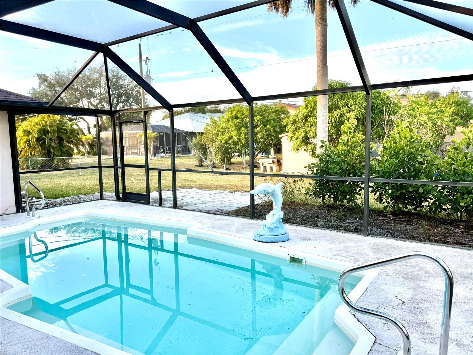 Image 21 of 29 For 21466 Sheldon Avenue