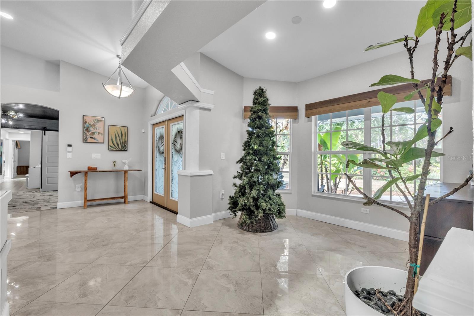 Image 16 of 94 For 3694 Crandon Road