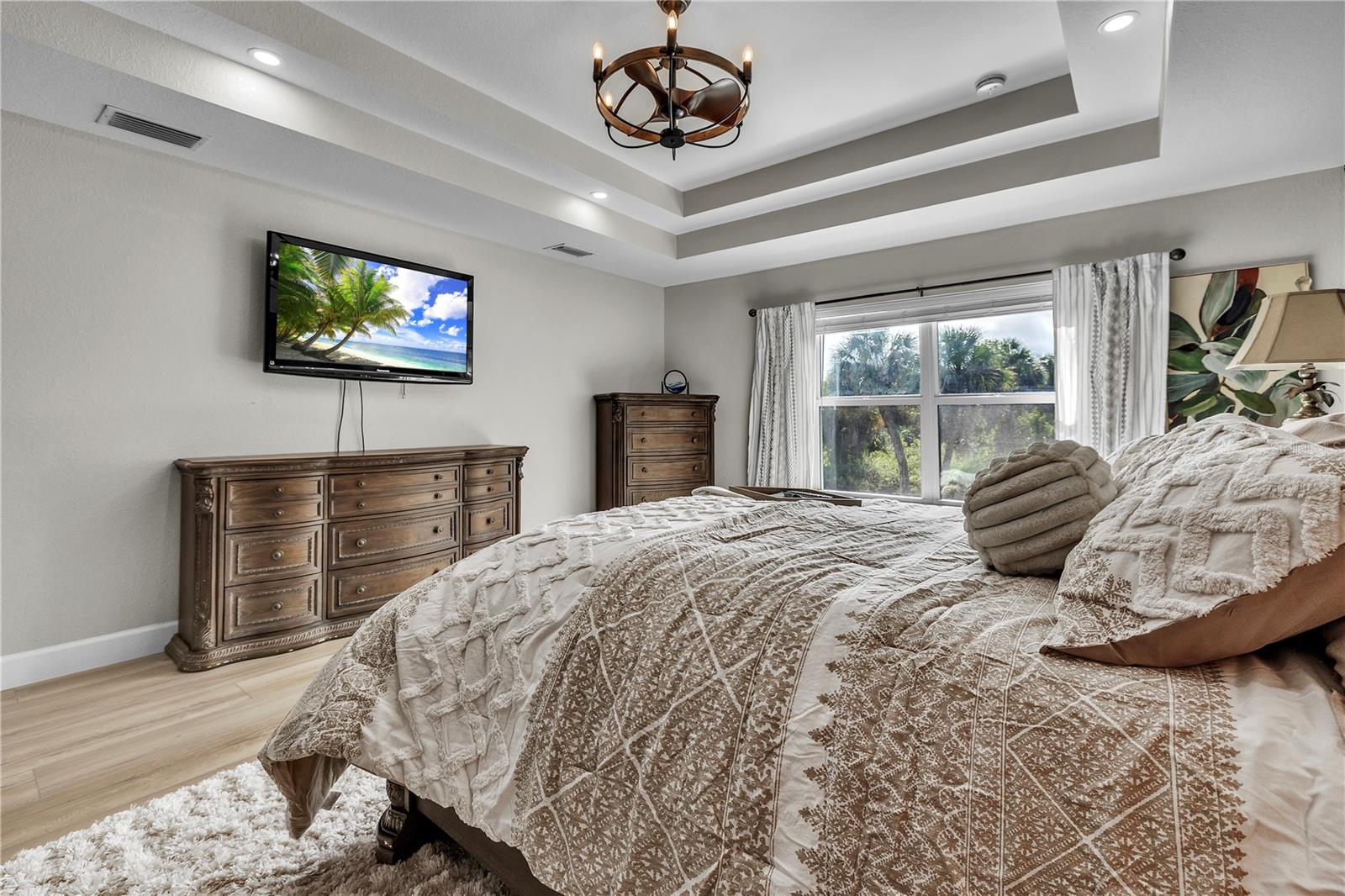 Image 44 of 94 For 3694 Crandon Road