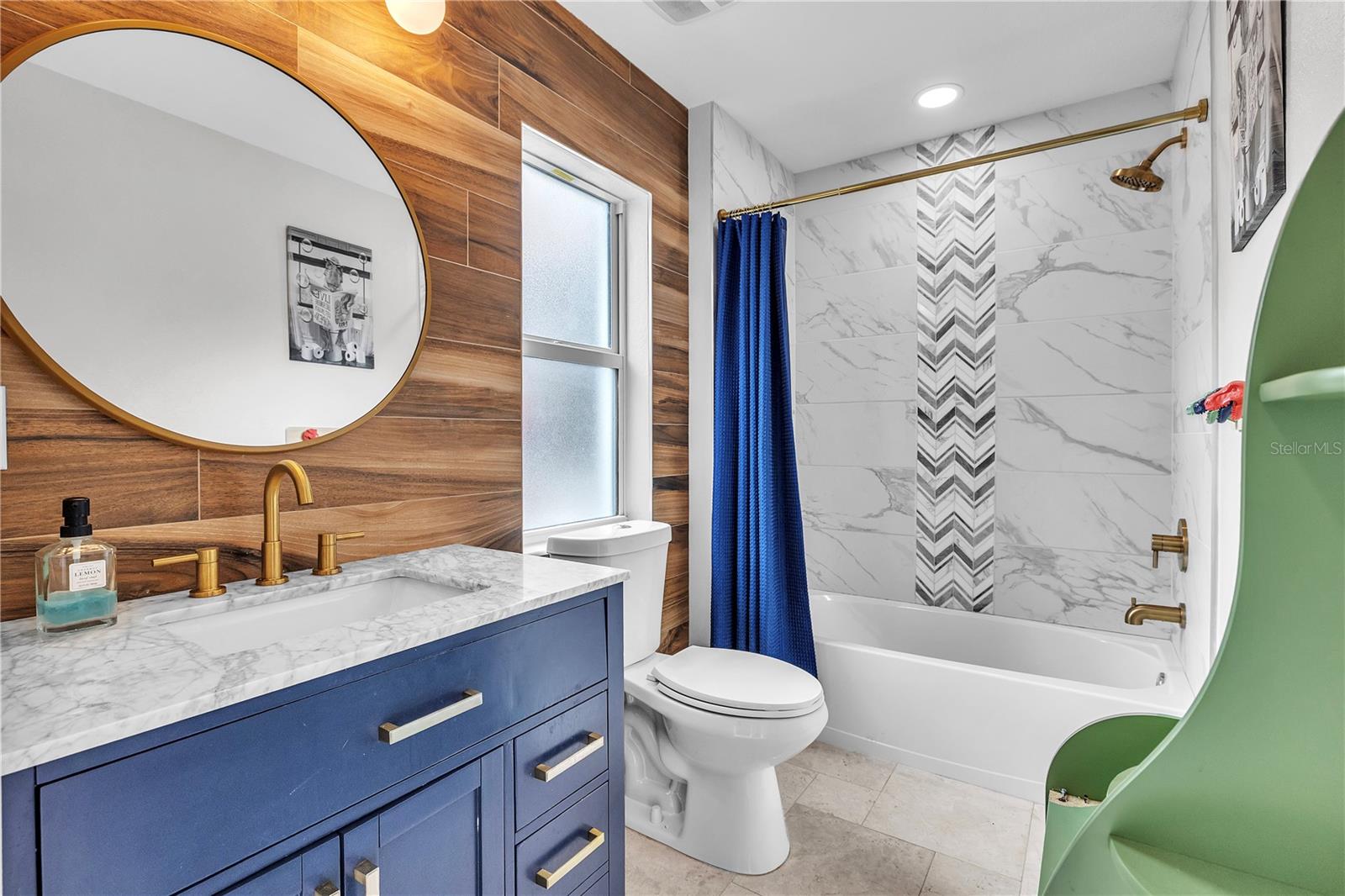 Image 69 of 94 For 3694 Crandon Road