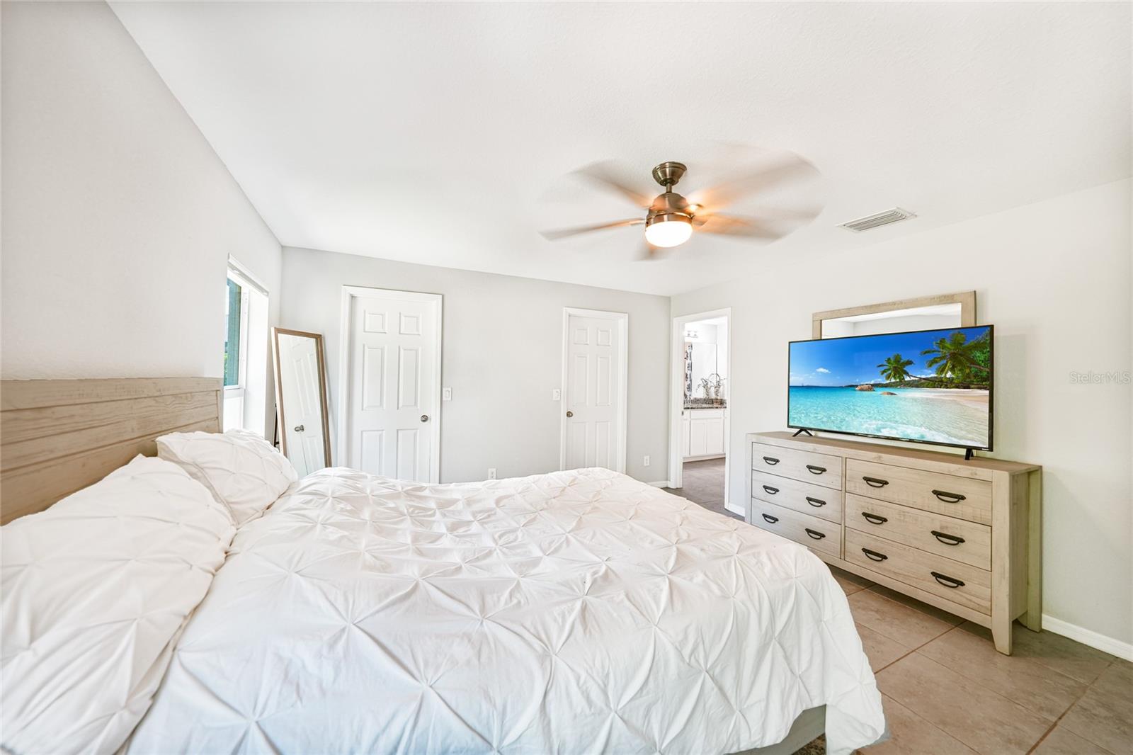 Image 18 of 42 For 16280 Mintra Court