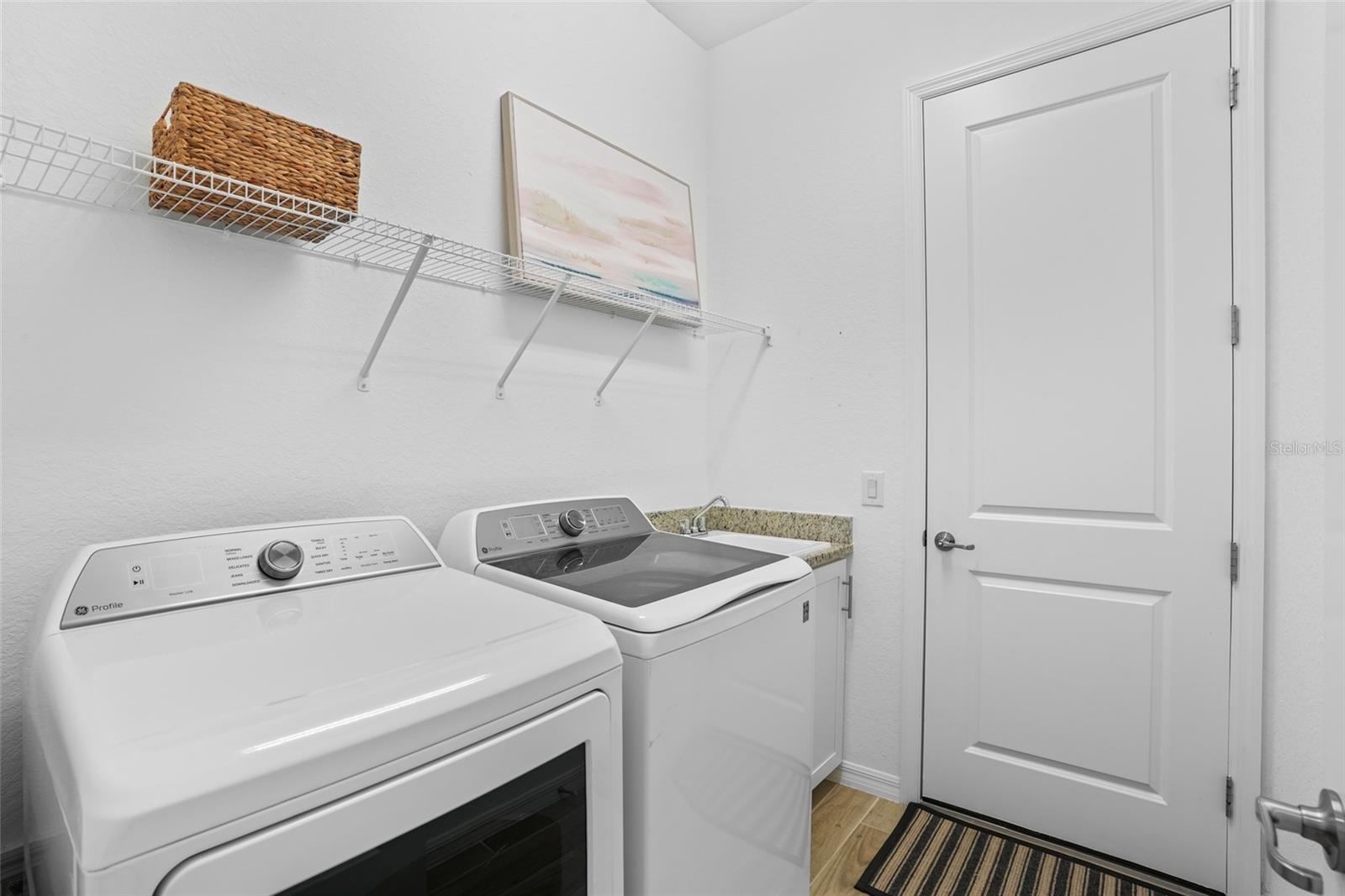 Image 29 of 73 For 14724 Cherry Blossom Way