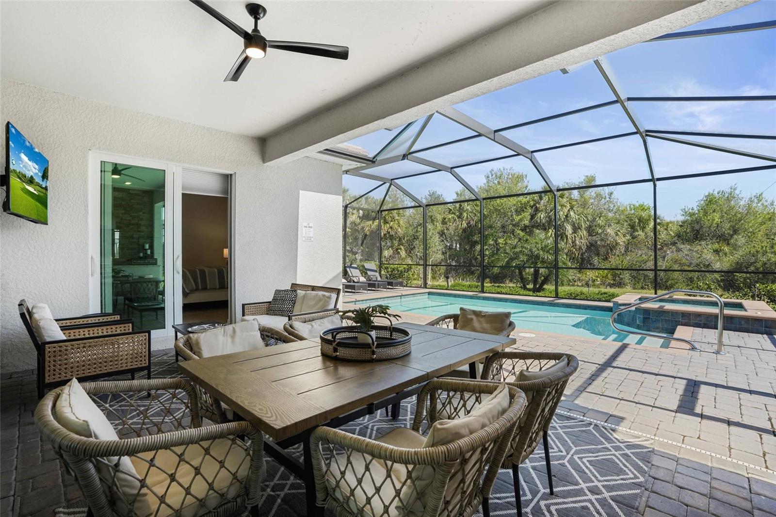 Image 31 of 73 For 14724 Cherry Blossom Way