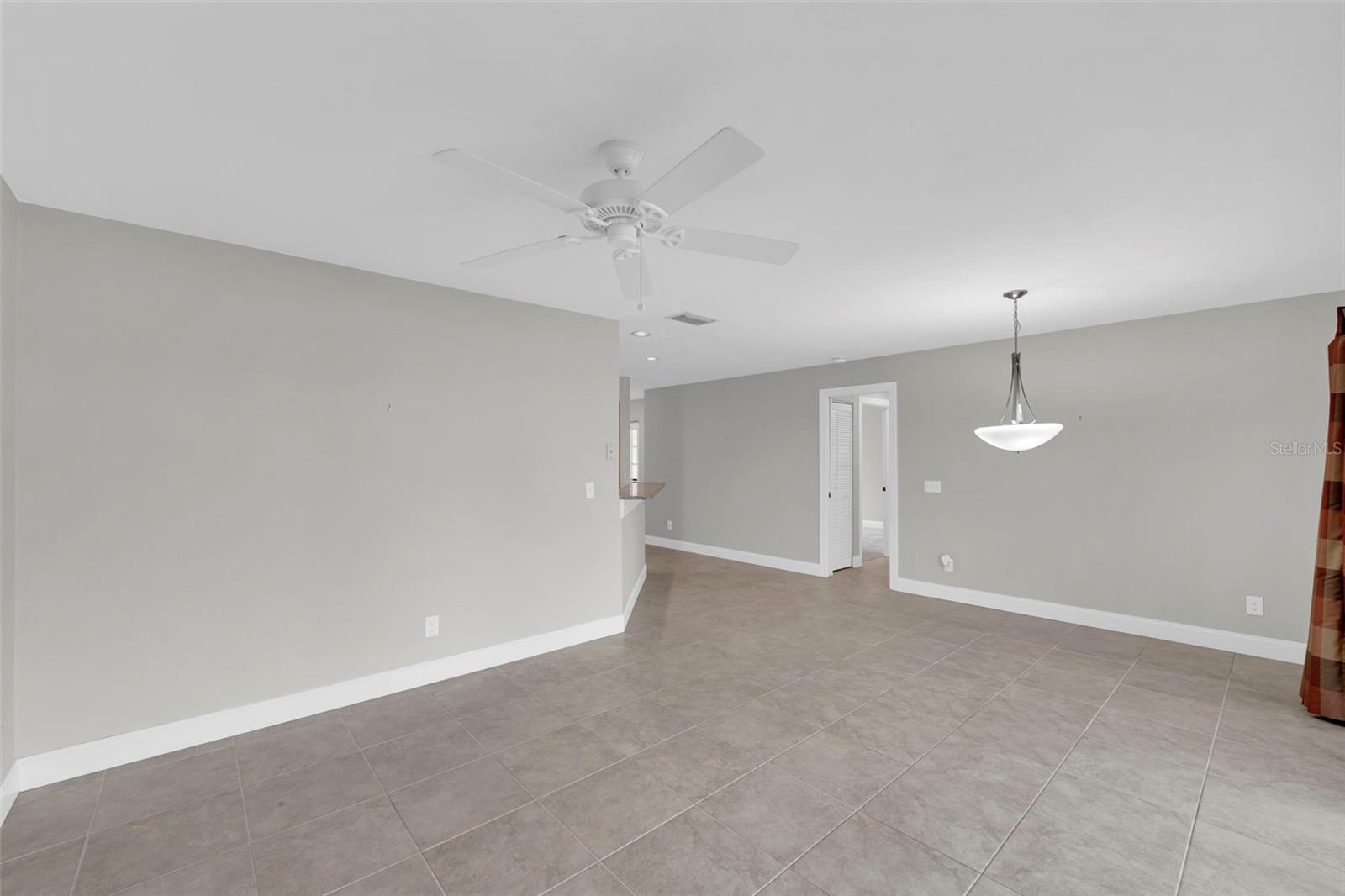 Image 25 of 36 For 7150 Golden Eagle Court 213