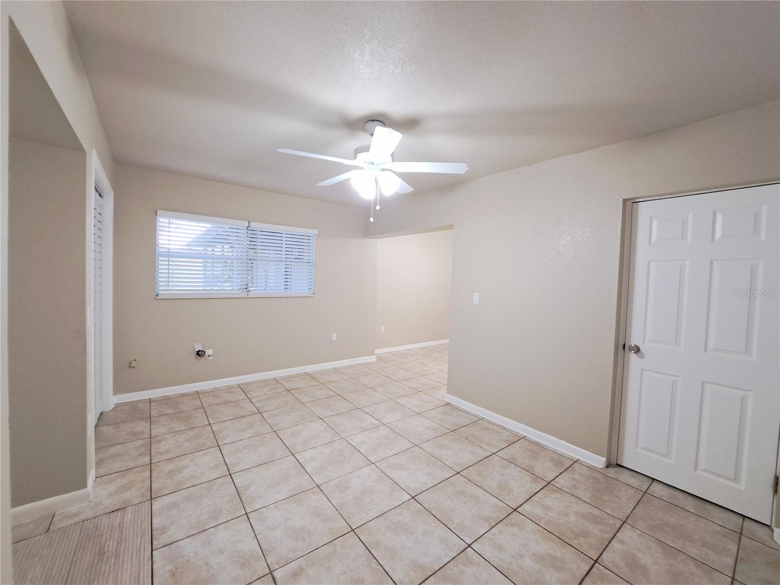 Image 19 of 26 For 3934 Conway Boulevard