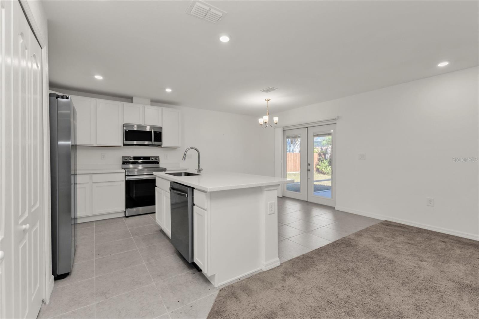 Image 12 of 34 For 1074 Marcus Street