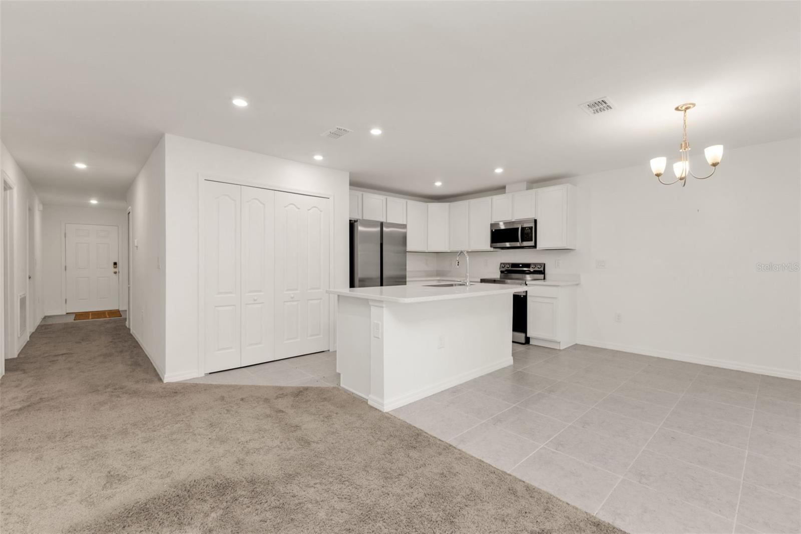 Image 17 of 34 For 1074 Marcus Street