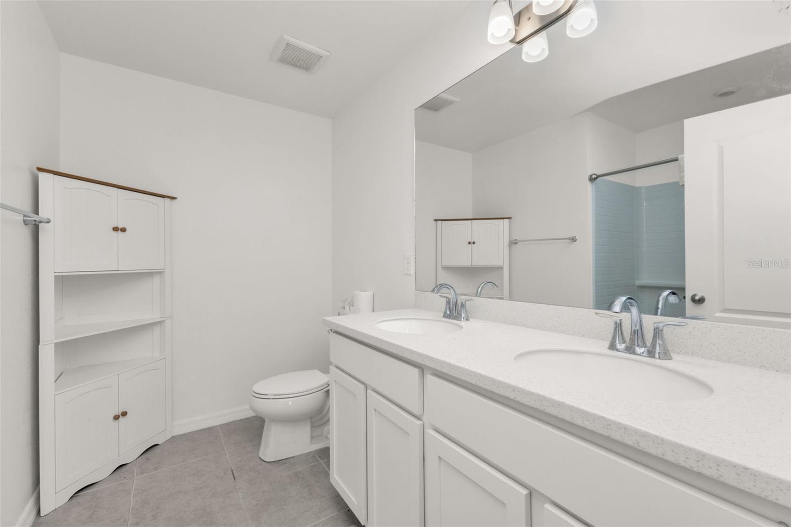 Image 29 of 34 For 1074 Marcus Street