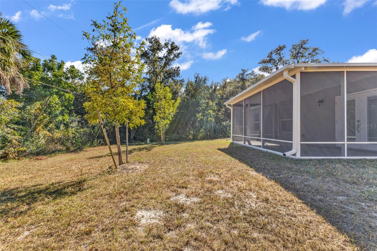 Image 32 of 34 For 1074 Marcus Street