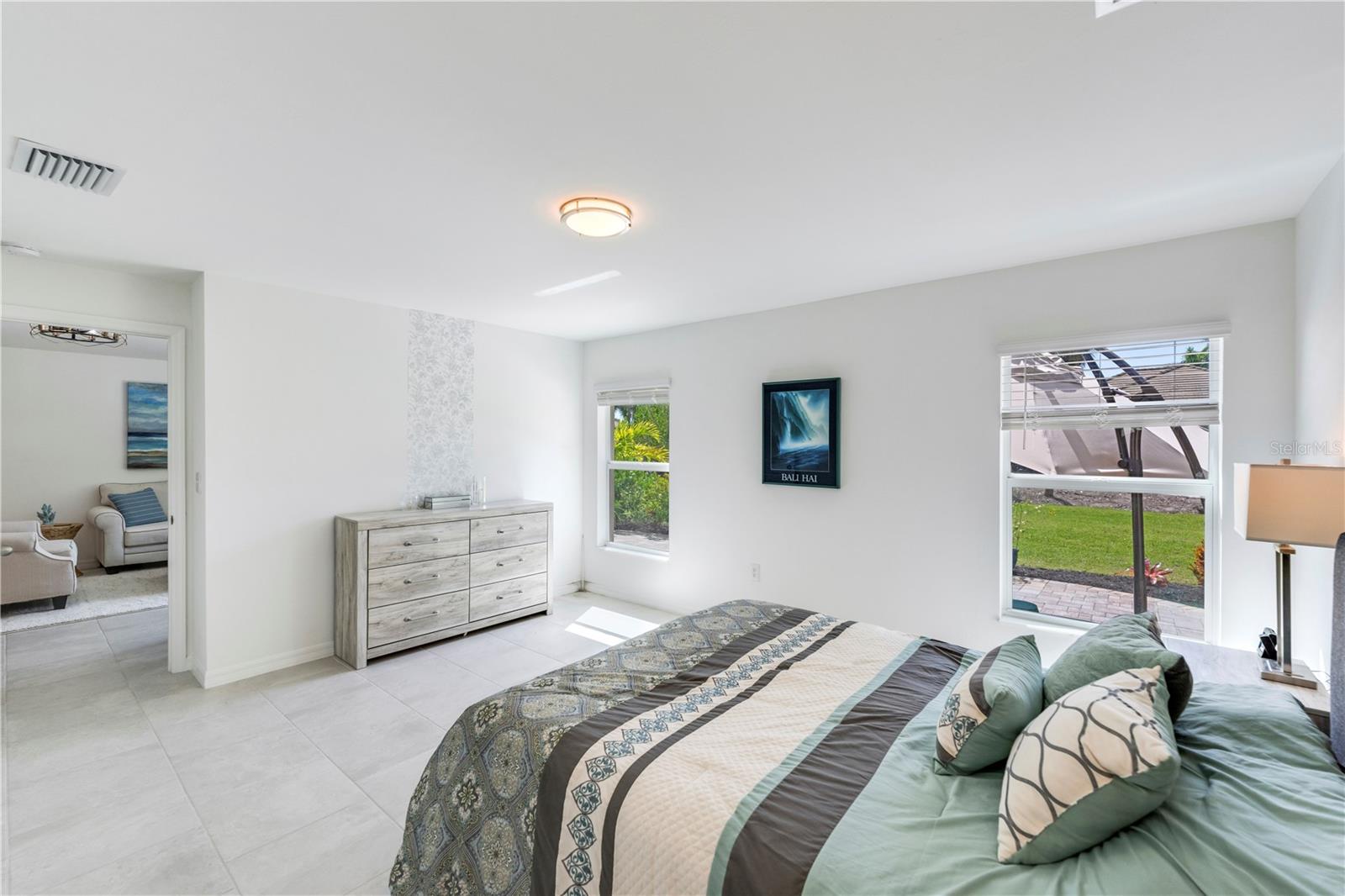 Image 24 of 45 For 3801 Treasure Oak Way