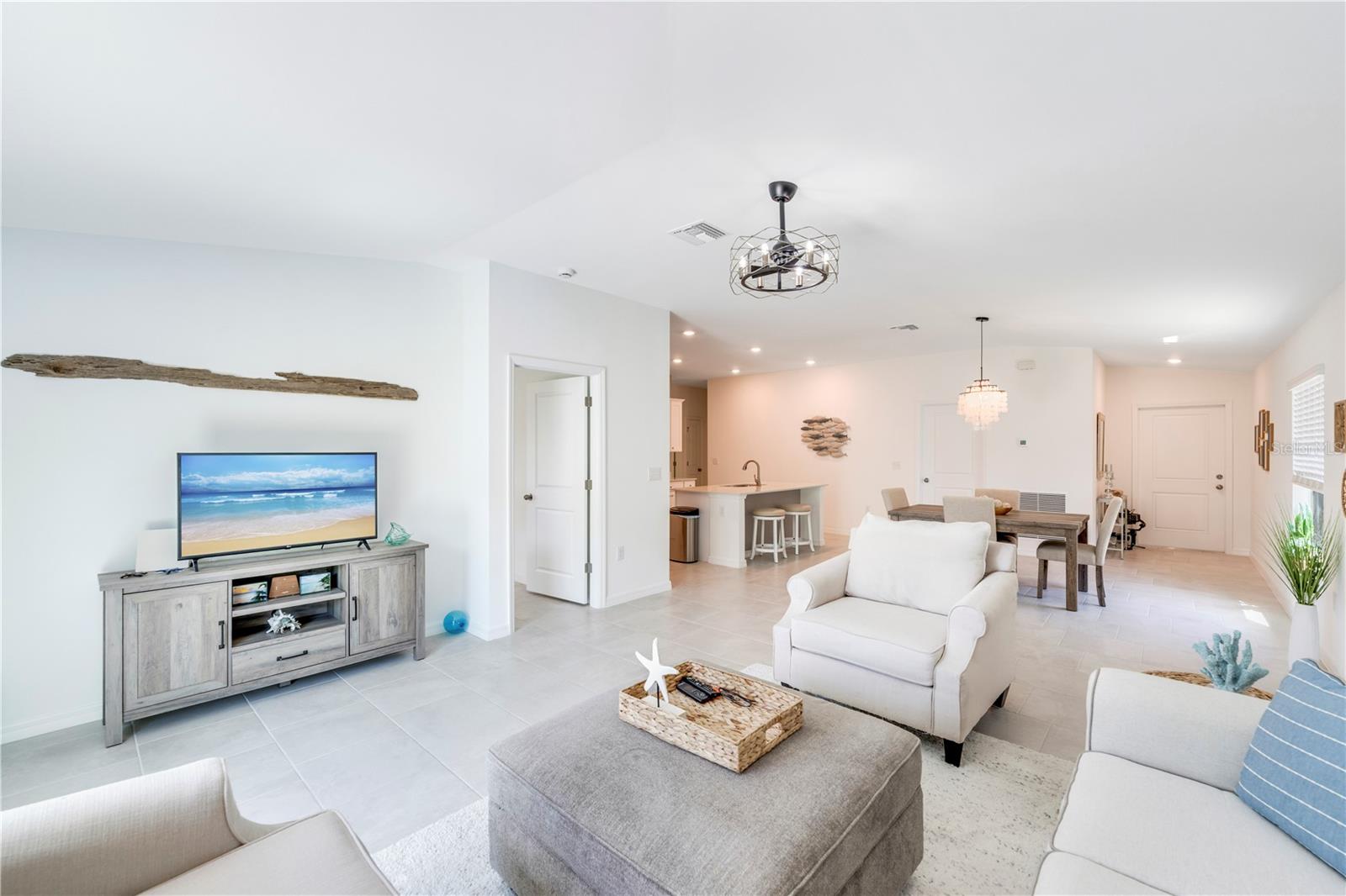 Image 29 of 45 For 3801 Treasure Oak Way